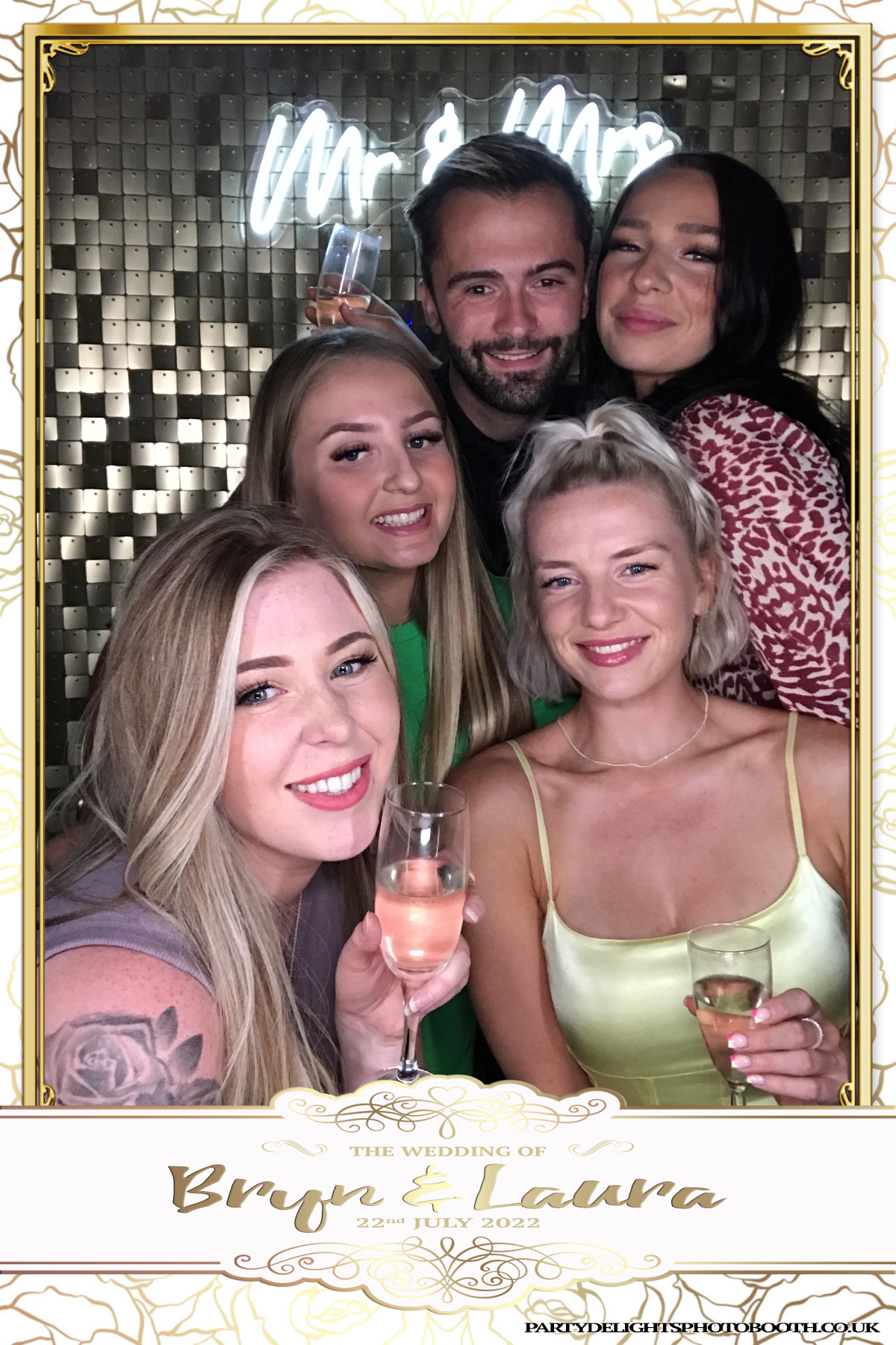 Bryn and Laura’s Wedding | View more photos from the event at gallery.partydelightsphotobooth.co.uk/u/PartyDelightsPhotoBooth/Bryn-and-Laura’s-Wedding