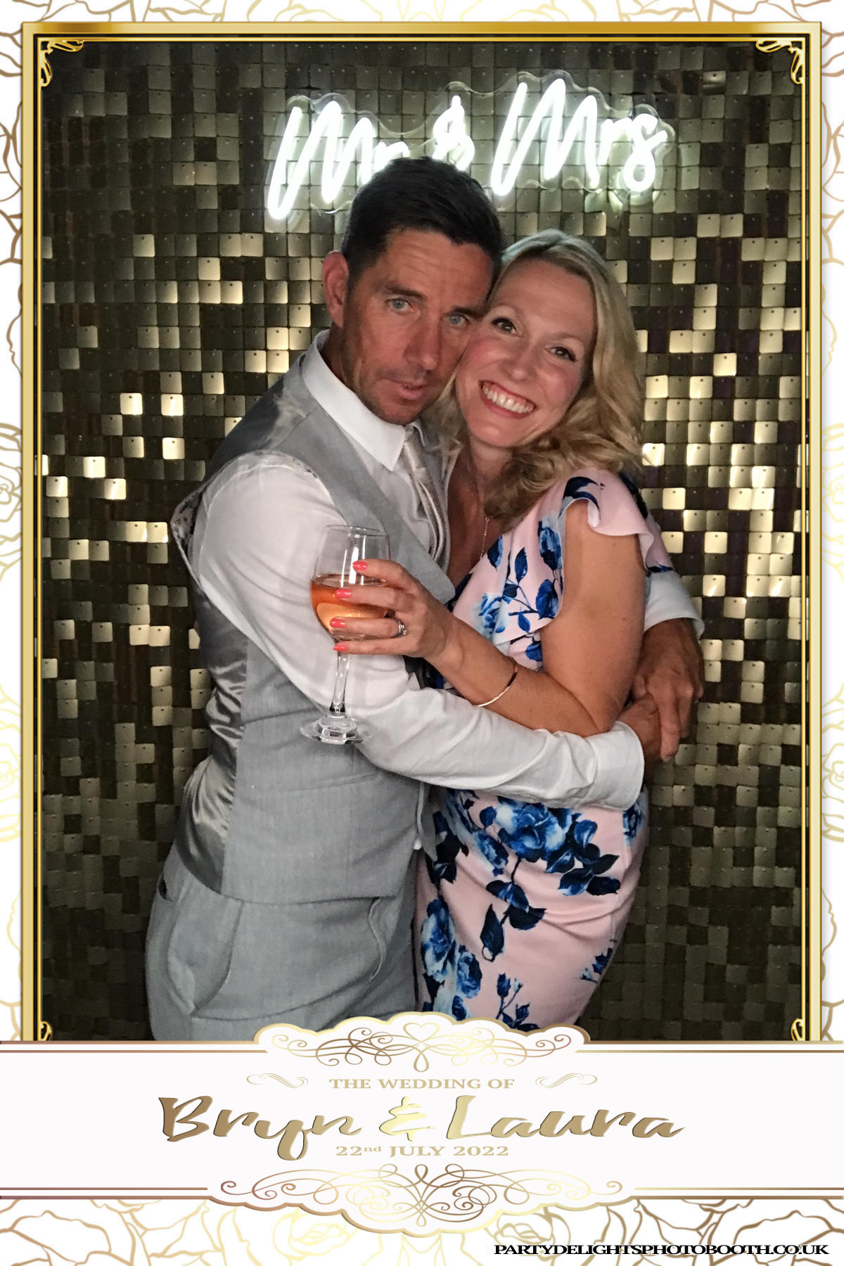 Bryn and Laura’s Wedding | View more photos from the event at gallery.partydelightsphotobooth.co.uk/u/PartyDelightsPhotoBooth/Bryn-and-Laura’s-Wedding