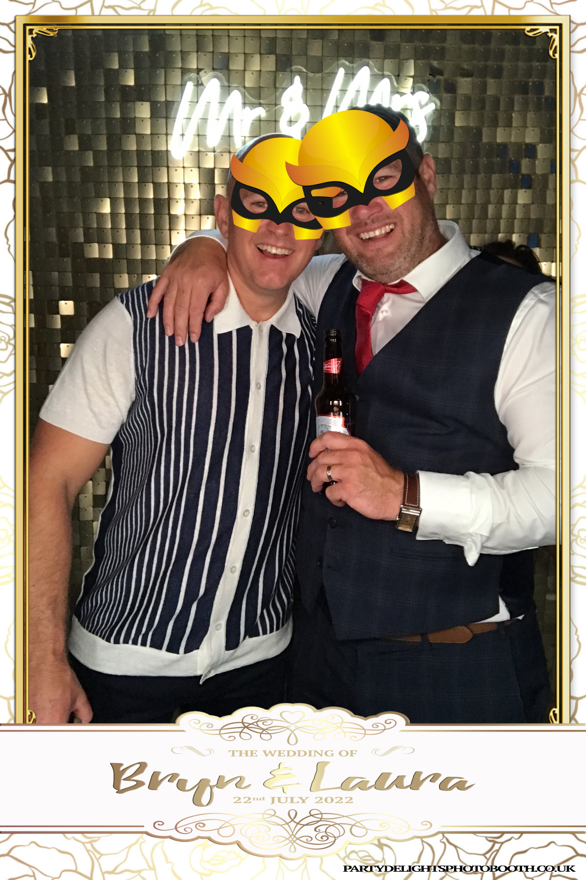Bryn and Laura’s Wedding | View more photos from the event at gallery.partydelightsphotobooth.co.uk/u/PartyDelightsPhotoBooth/Bryn-and-Laura’s-Wedding