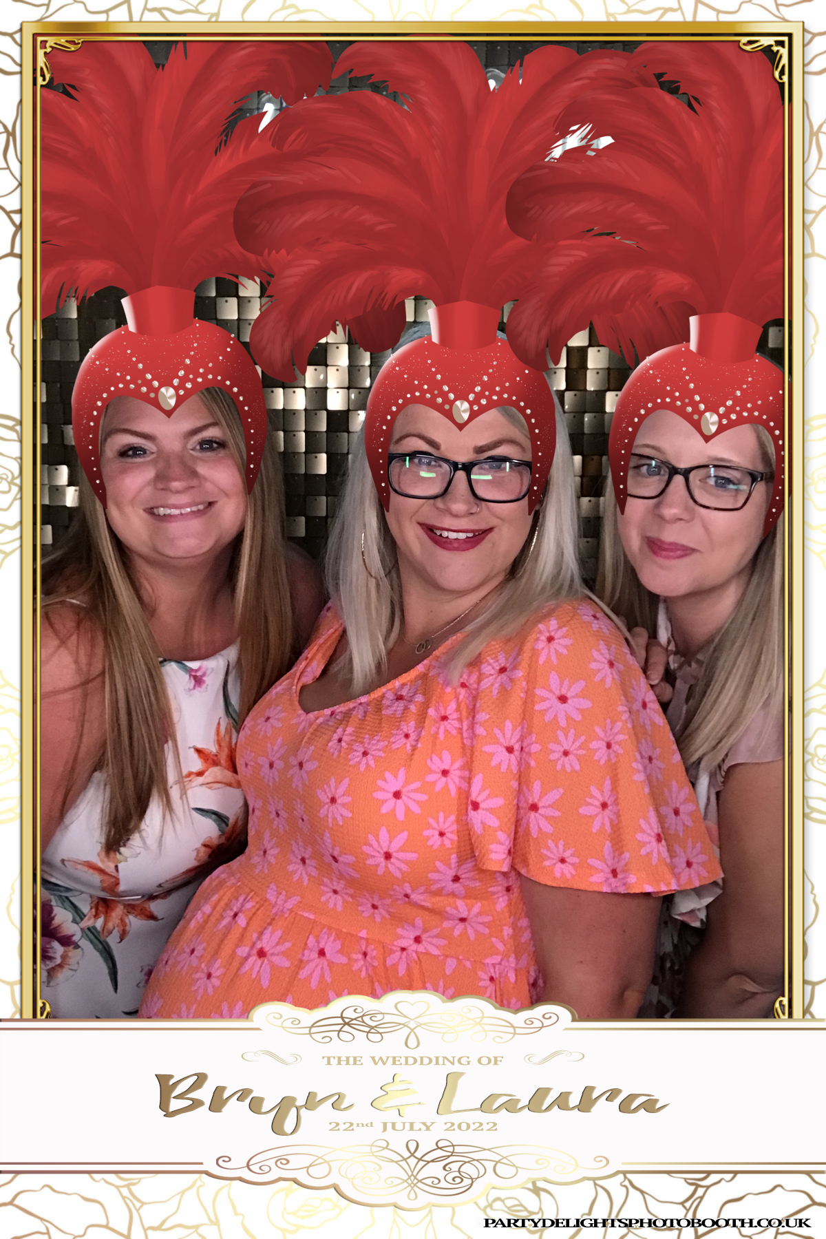 Bryn and Laura’s Wedding | View more photos from the event at gallery.partydelightsphotobooth.co.uk/u/PartyDelightsPhotoBooth/Bryn-and-Laura’s-Wedding