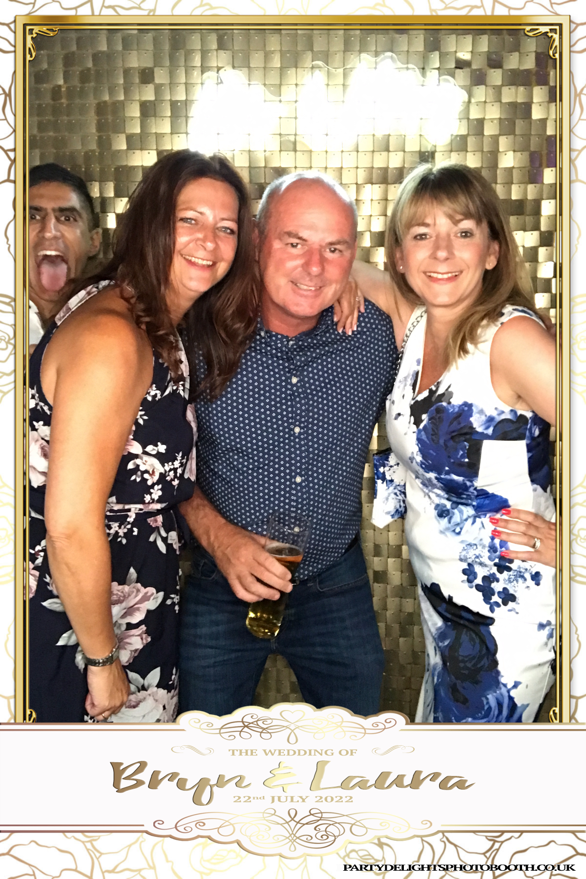 Bryn and Laura’s Wedding | View more photos from the event at gallery.partydelightsphotobooth.co.uk/u/PartyDelightsPhotoBooth/Bryn-and-Laura’s-Wedding