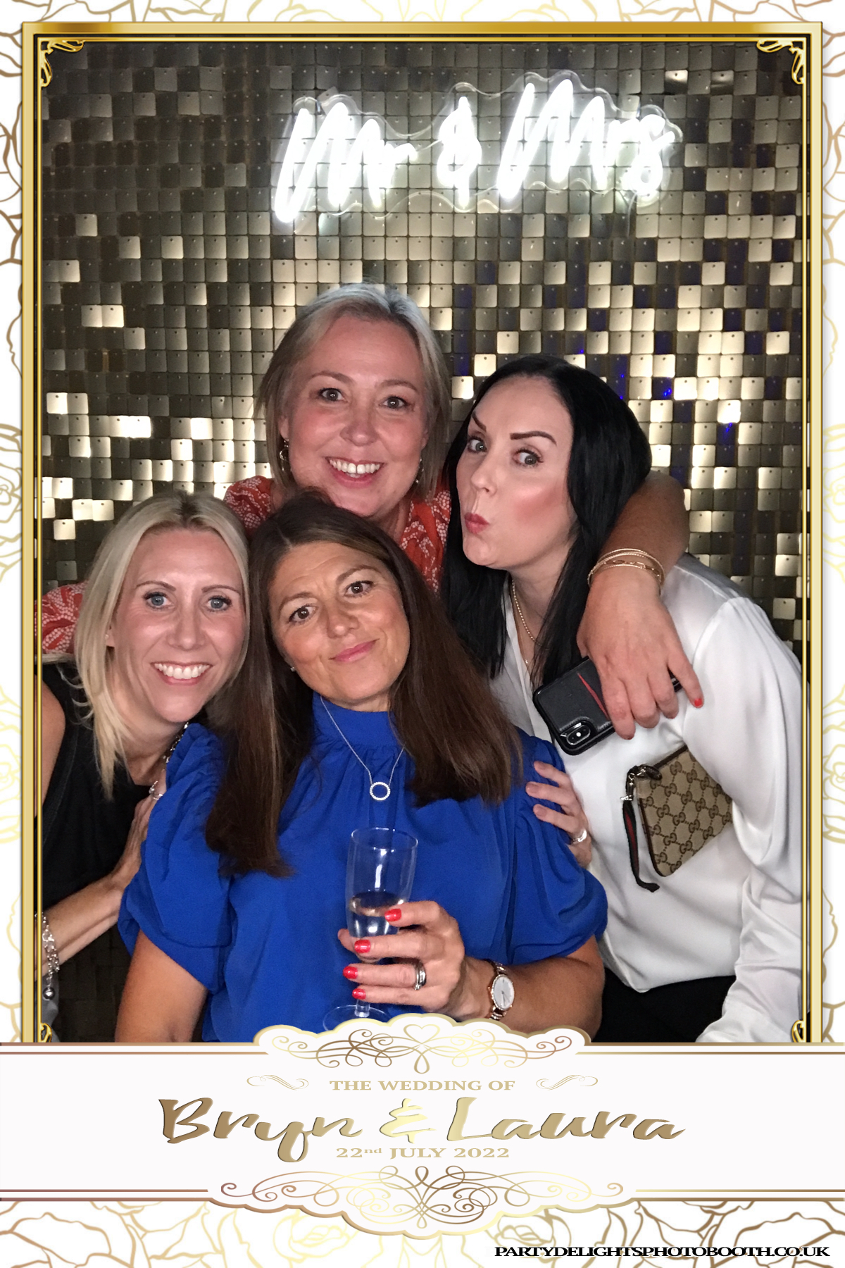 Bryn and Laura’s Wedding | View more photos from the event at gallery.partydelightsphotobooth.co.uk/u/PartyDelightsPhotoBooth/Bryn-and-Laura’s-Wedding