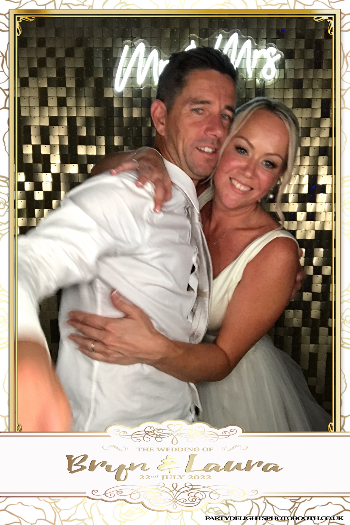 Bryn and Laura’s Wedding | View more photos from the event at gallery.partydelightsphotobooth.co.uk/u/PartyDelightsPhotoBooth/Bryn-and-Laura’s-Wedding