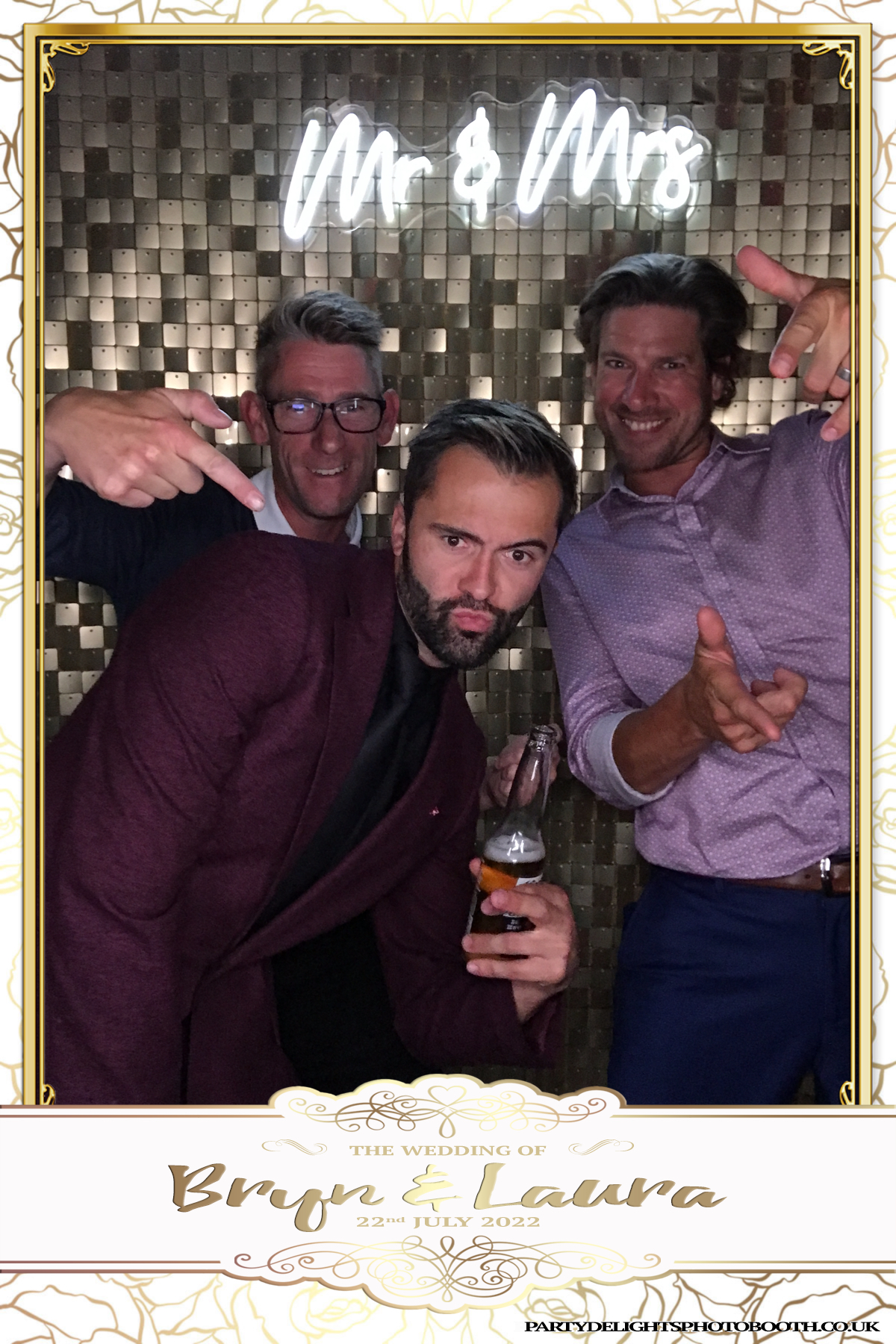 Bryn and Laura’s Wedding | View more photos from the event at gallery.partydelightsphotobooth.co.uk/u/PartyDelightsPhotoBooth/Bryn-and-Laura’s-Wedding