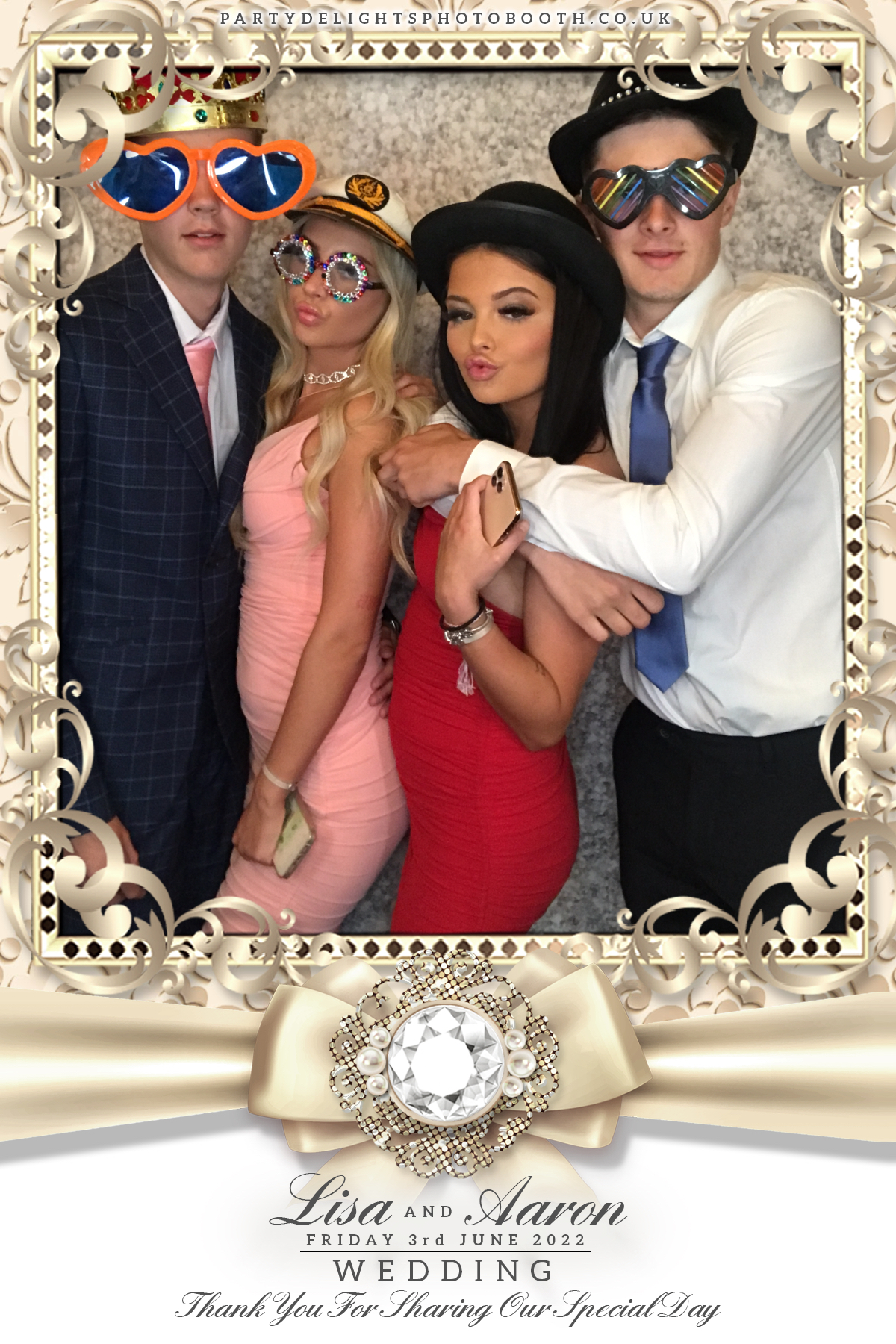 Lisa & Aaron's wedding | View more photos from the event at gallery.partydelightsphotobooth.co.uk/u/PartyDelightsPhotoBooth/Lisa-Aarons-wedding