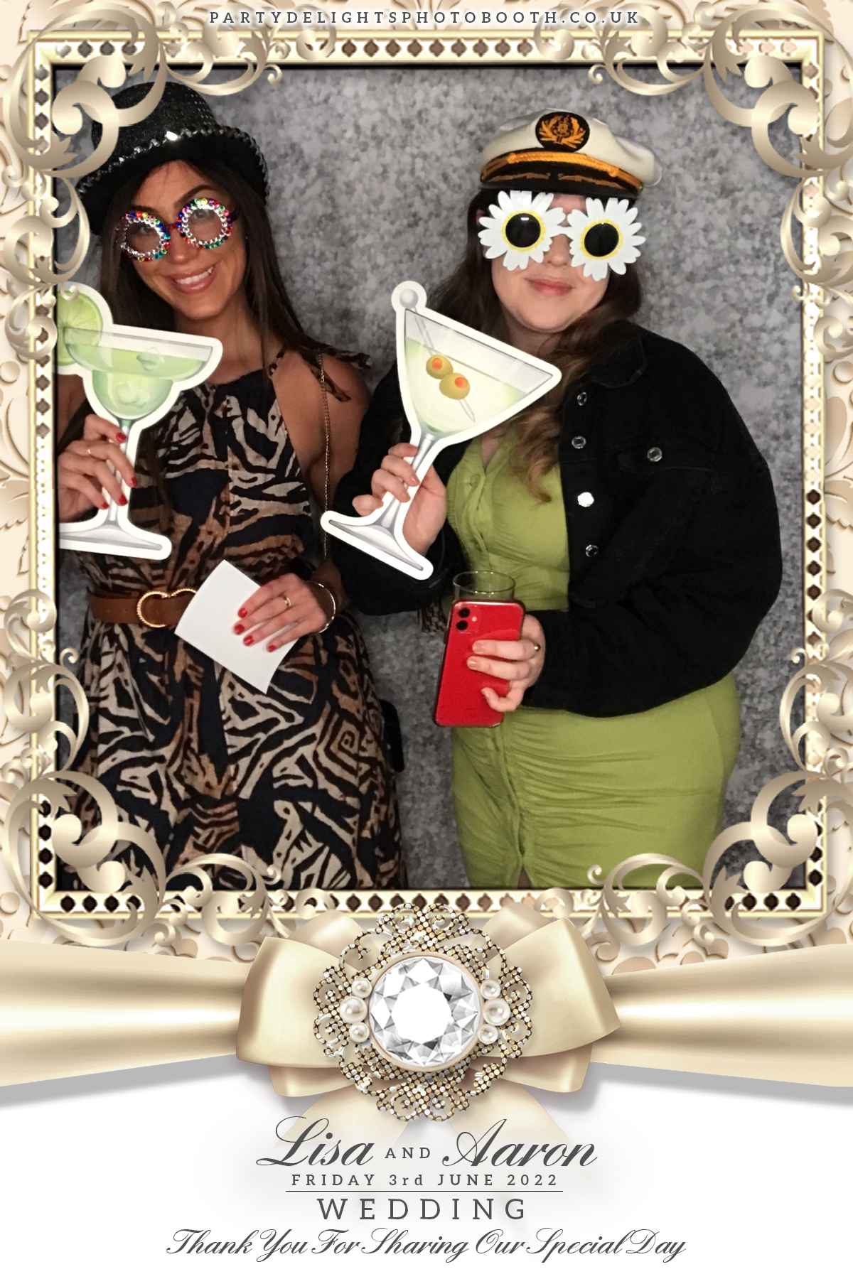 Lisa & Aaron's wedding | View more photos from the event at gallery.partydelightsphotobooth.co.uk/u/PartyDelightsPhotoBooth/Lisa-Aarons-wedding