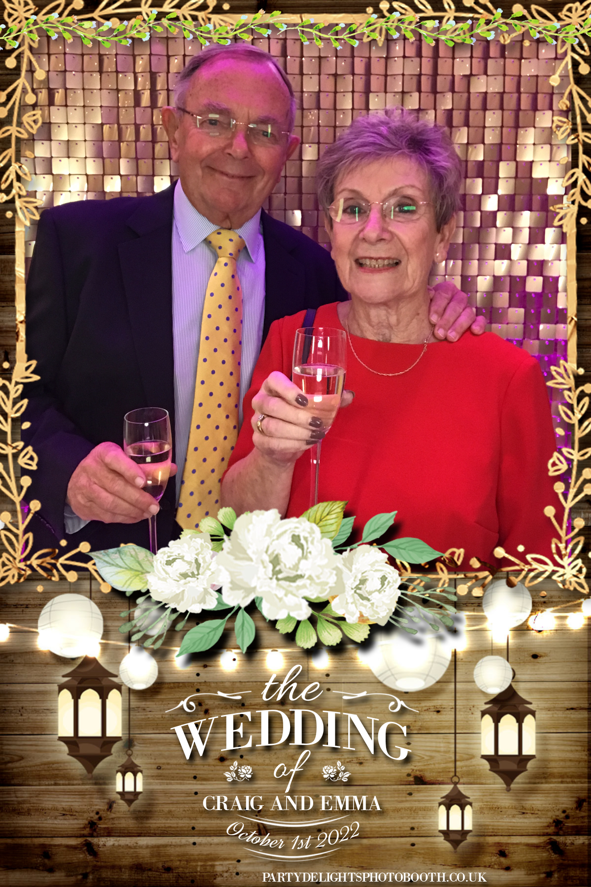 Mr & Mrs Smith | View more photos from the event at gallery.partydelightsphotobooth.co.uk/u/PartyDelightsPhotoBooth/Mr-Mrs-Smith