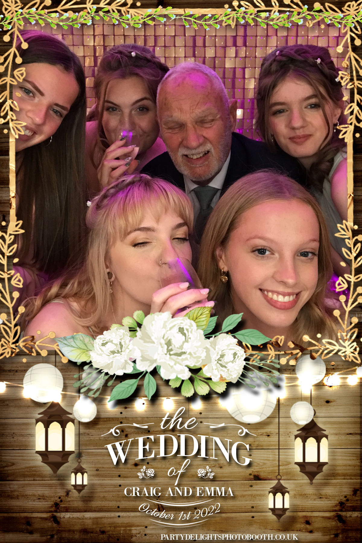 Mr & Mrs Smith | View more photos from the event at gallery.partydelightsphotobooth.co.uk/u/PartyDelightsPhotoBooth/Mr-Mrs-Smith