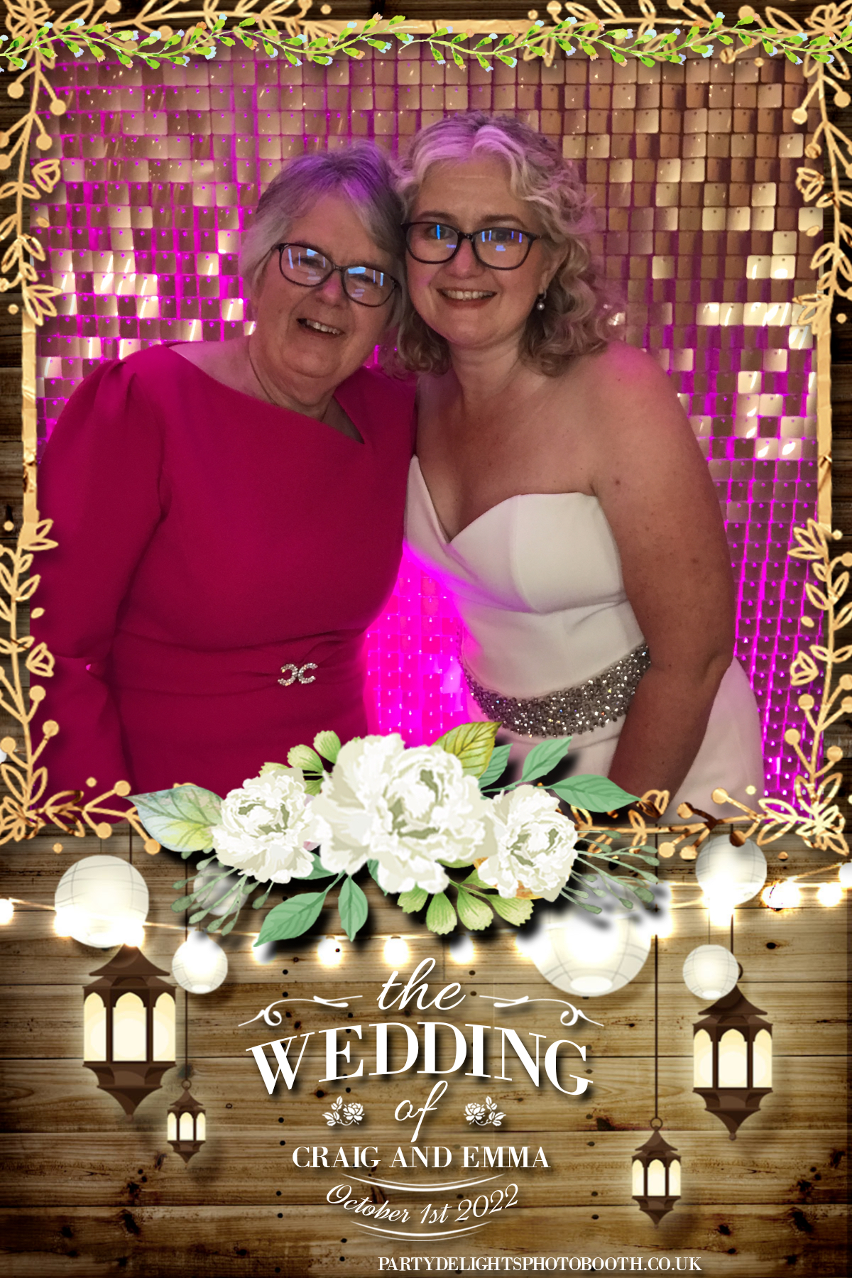 Mr & Mrs Smith | View more photos from the event at gallery.partydelightsphotobooth.co.uk/u/PartyDelightsPhotoBooth/Mr-Mrs-Smith