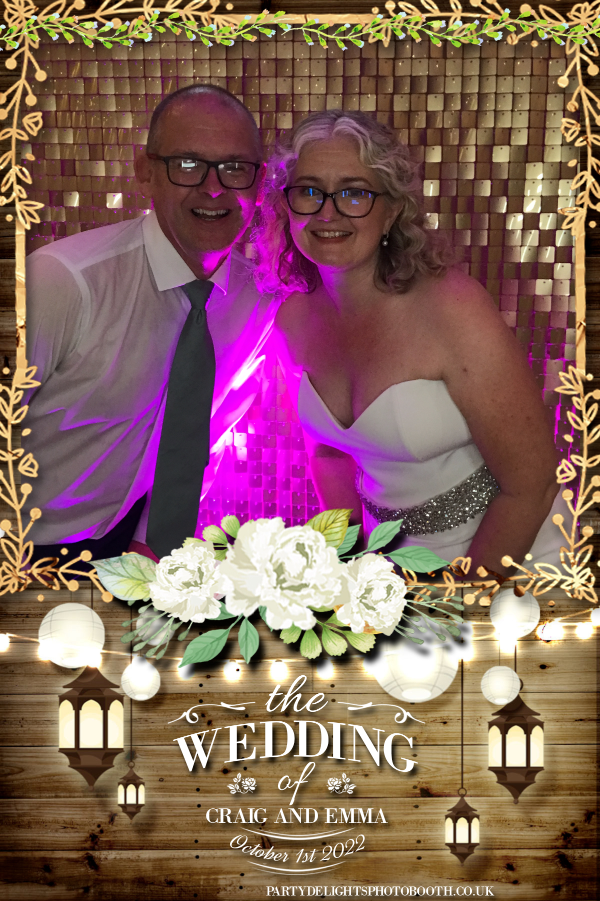 Mr & Mrs Smith | View more photos from the event at gallery.partydelightsphotobooth.co.uk/u/PartyDelightsPhotoBooth/Mr-Mrs-Smith