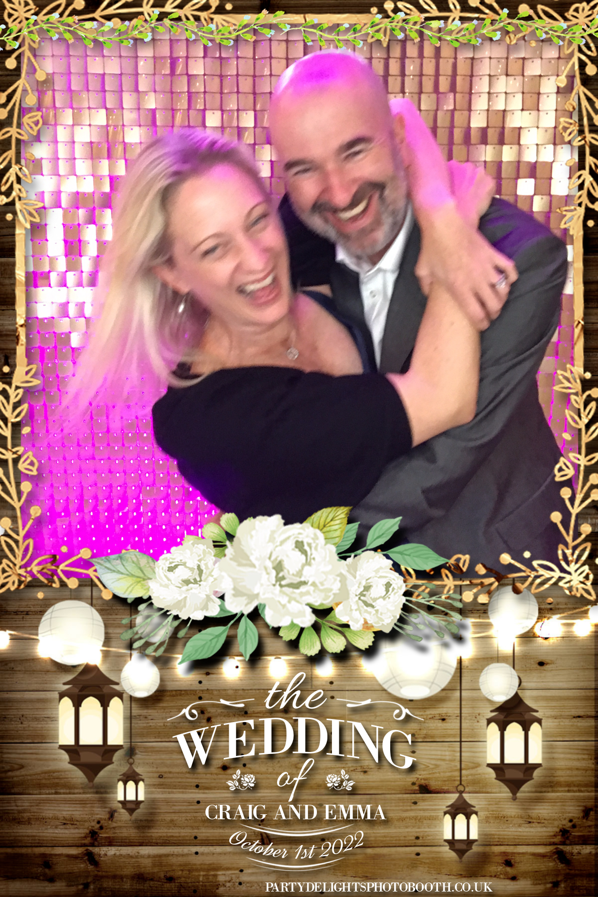 Mr & Mrs Smith | View more photos from the event at gallery.partydelightsphotobooth.co.uk/u/PartyDelightsPhotoBooth/Mr-Mrs-Smith
