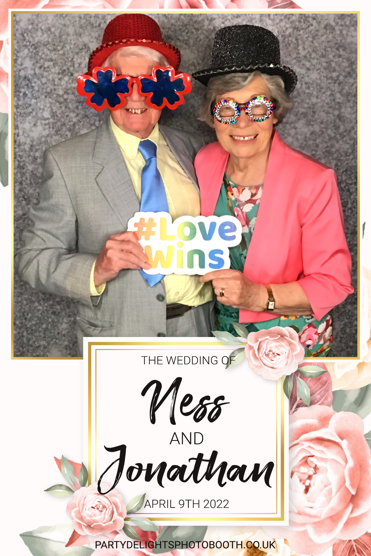 Ness and Jonnie's Wedding | View more photos from the event at gallery.partydelightsphotobooth.co.uk/u/PartyDelightsPhotoBooth/Ness-and-Jonnies-Wedding