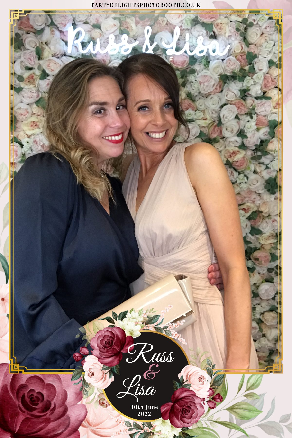 Russ & Lisa's Wedding | View more photos from the event at gallery.partydelightsphotobooth.co.uk/u/PartyDelightsPhotoBooth/Russ-Lisas-Wedding