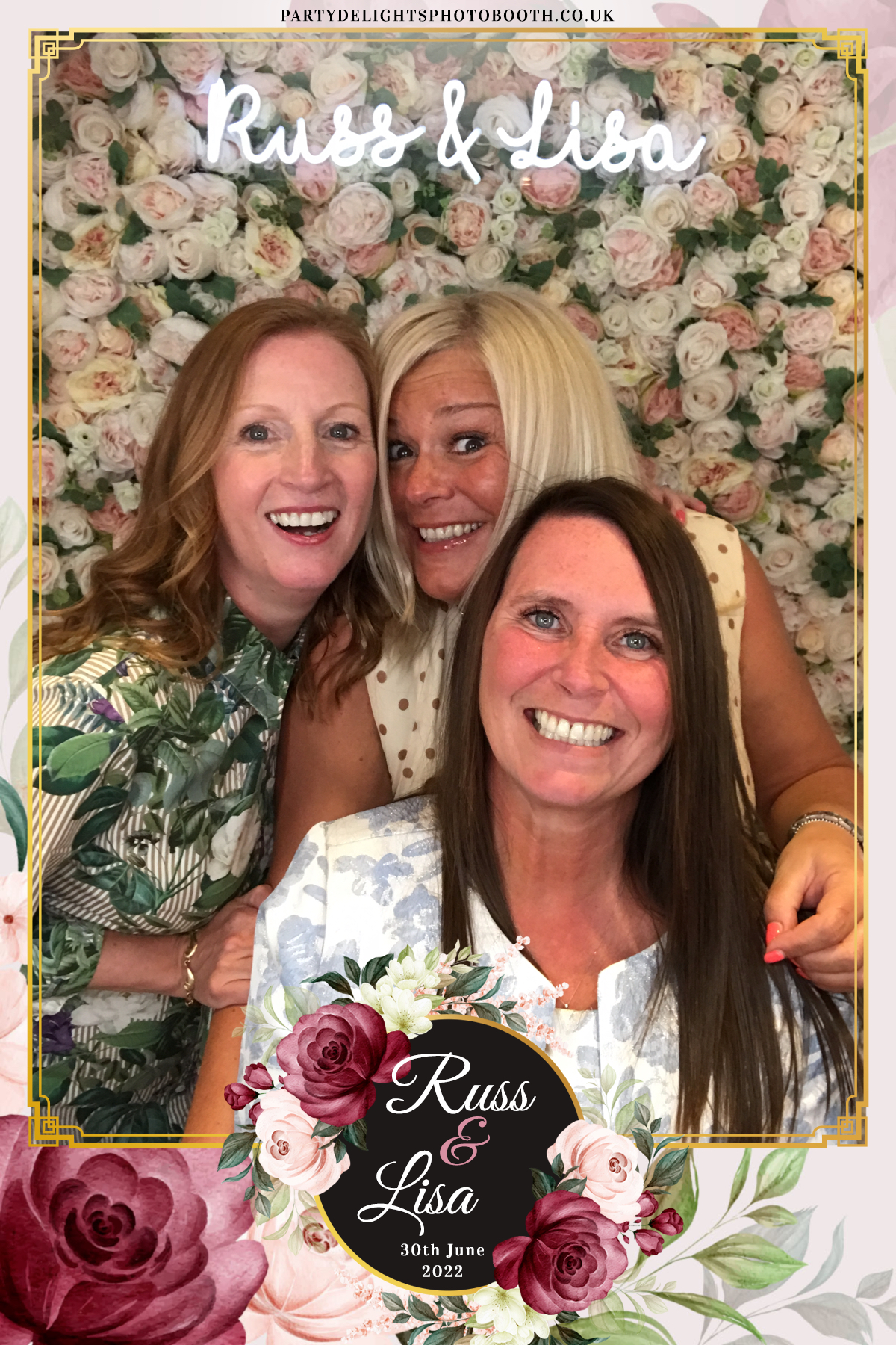 Russ & Lisa's Wedding | View more photos from the event at gallery.partydelightsphotobooth.co.uk/u/PartyDelightsPhotoBooth/Russ-Lisas-Wedding