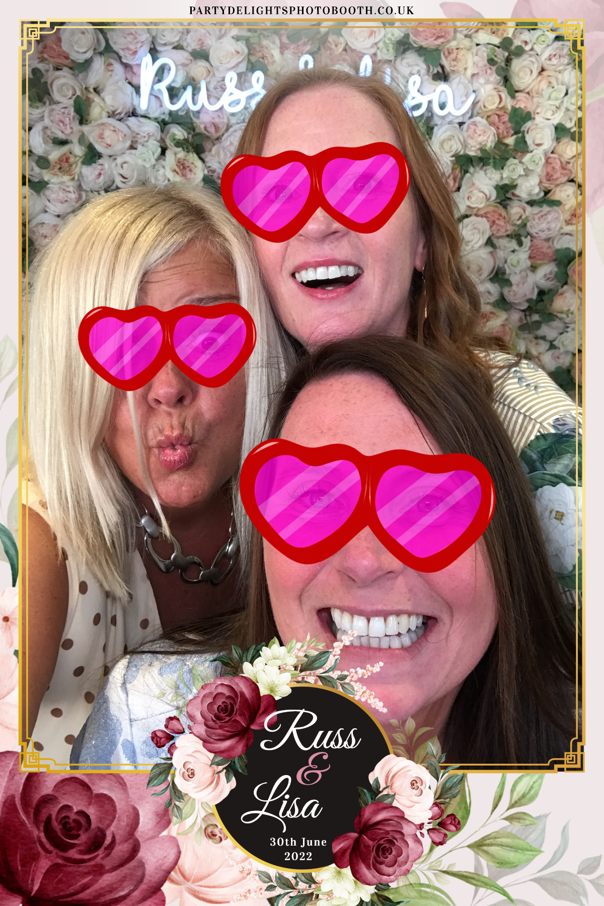 Russ & Lisa's Wedding | View more photos from the event at gallery.partydelightsphotobooth.co.uk/u/PartyDelightsPhotoBooth/Russ-Lisas-Wedding