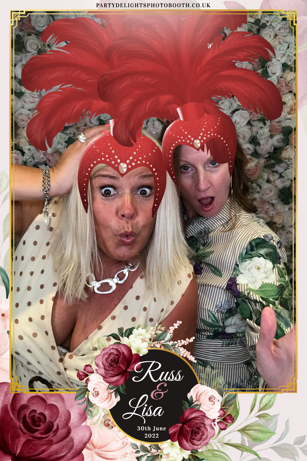 Russ & Lisa's Wedding | View more photos from the event at gallery.partydelightsphotobooth.co.uk/u/PartyDelightsPhotoBooth/Russ-Lisas-Wedding