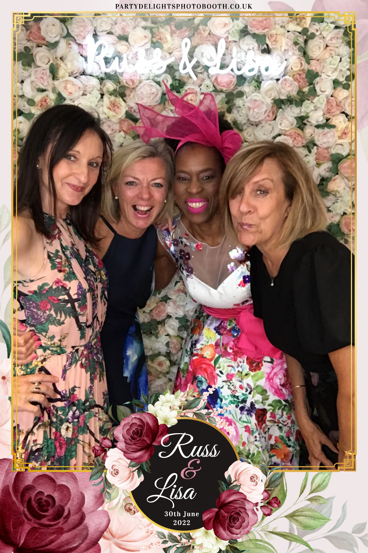 Russ & Lisa's Wedding | View more photos from the event at gallery.partydelightsphotobooth.co.uk/u/PartyDelightsPhotoBooth/Russ-Lisas-Wedding
