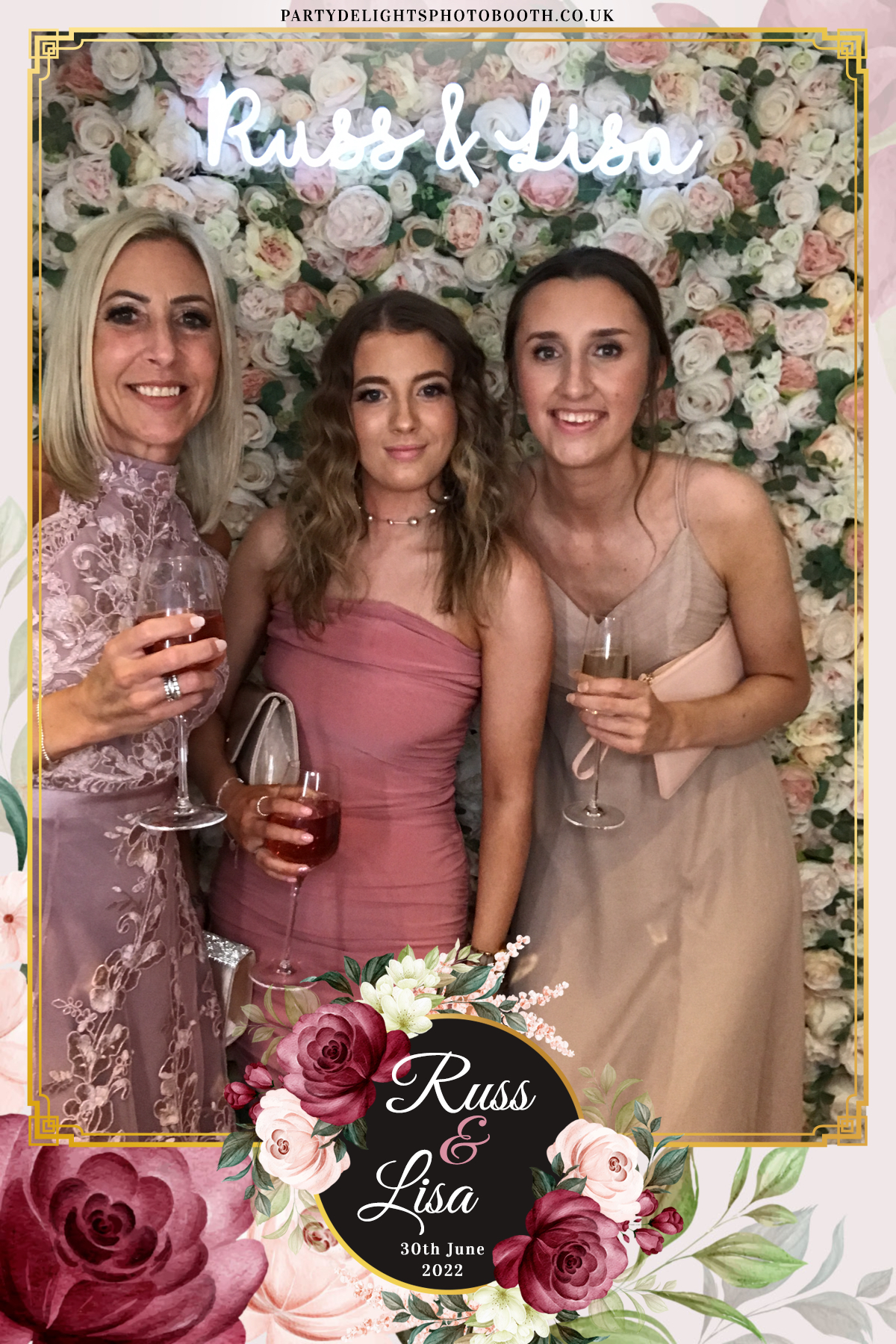 Russ & Lisa's Wedding | View more photos from the event at gallery.partydelightsphotobooth.co.uk/u/PartyDelightsPhotoBooth/Russ-Lisas-Wedding