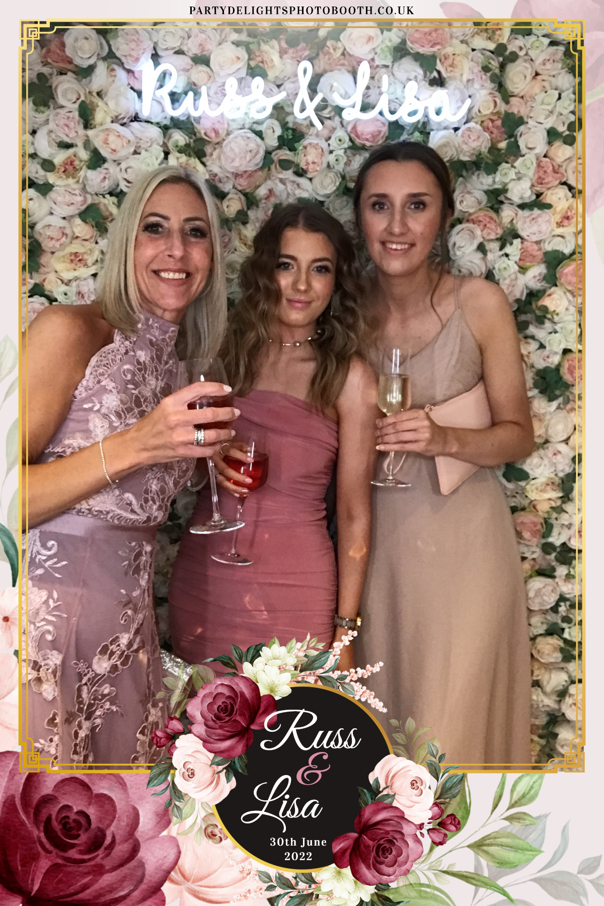 Russ & Lisa's Wedding | View more photos from the event at gallery.partydelightsphotobooth.co.uk/u/PartyDelightsPhotoBooth/Russ-Lisas-Wedding