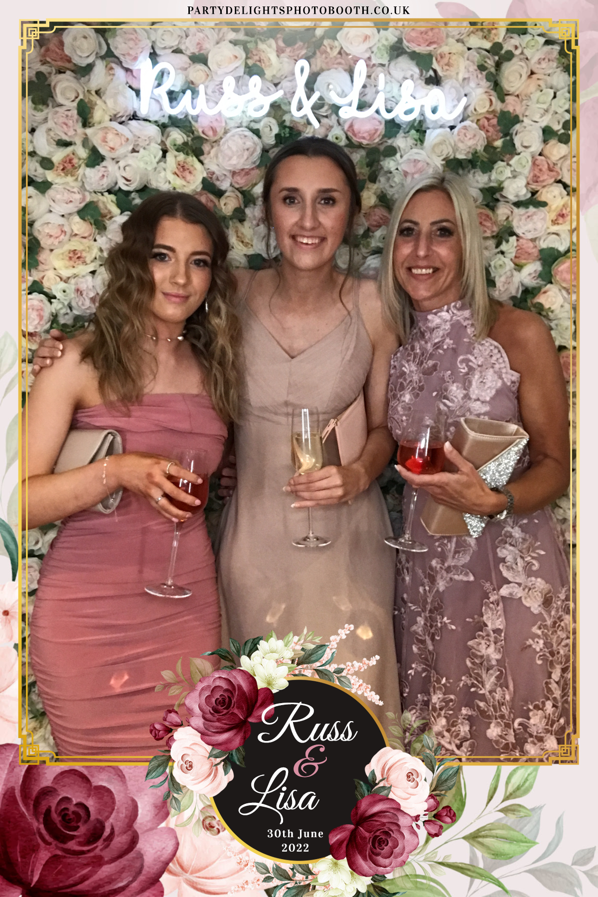 Russ & Lisa's Wedding | View more photos from the event at gallery.partydelightsphotobooth.co.uk/u/PartyDelightsPhotoBooth/Russ-Lisas-Wedding