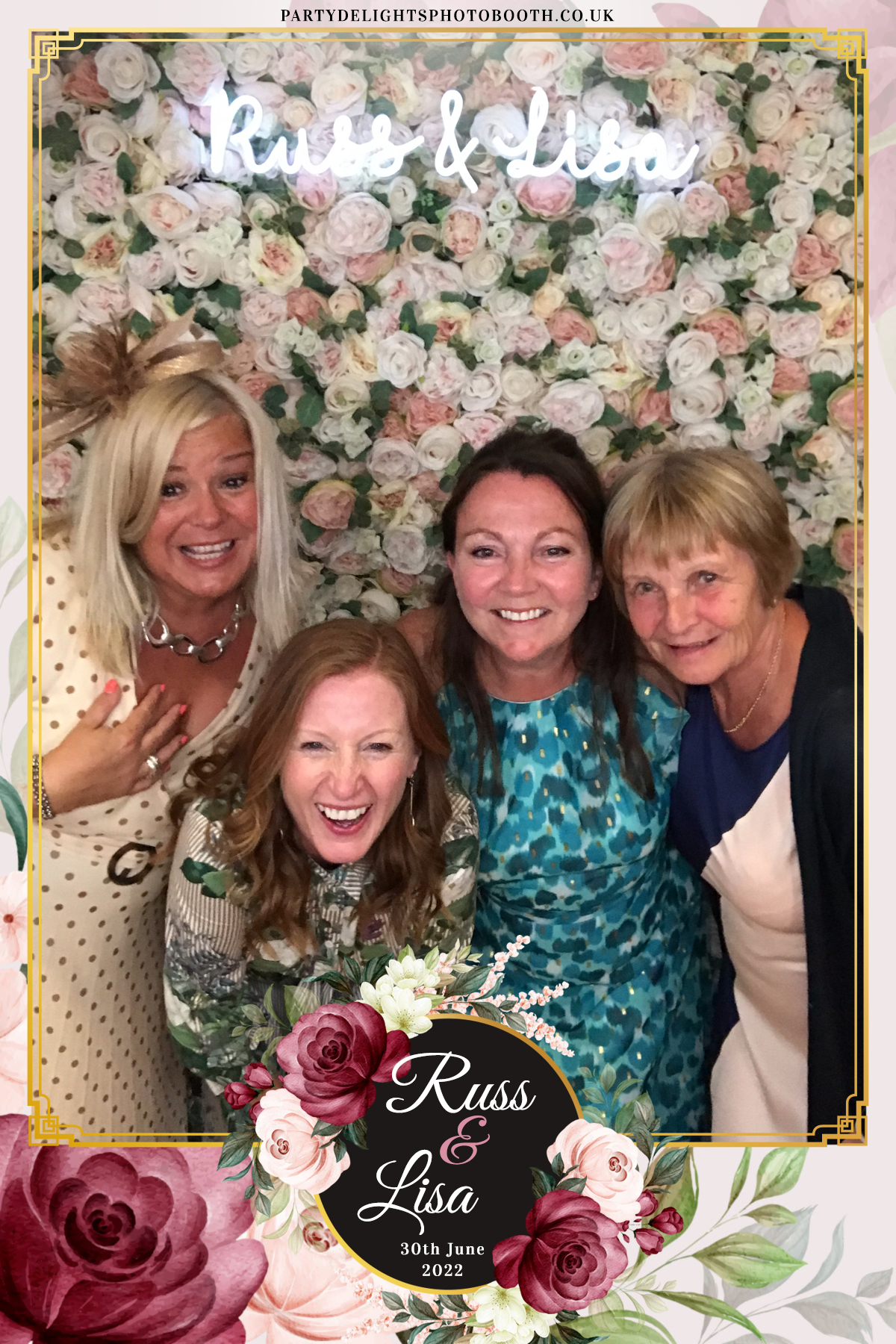 Russ & Lisa's Wedding | View more photos from the event at gallery.partydelightsphotobooth.co.uk/u/PartyDelightsPhotoBooth/Russ-Lisas-Wedding