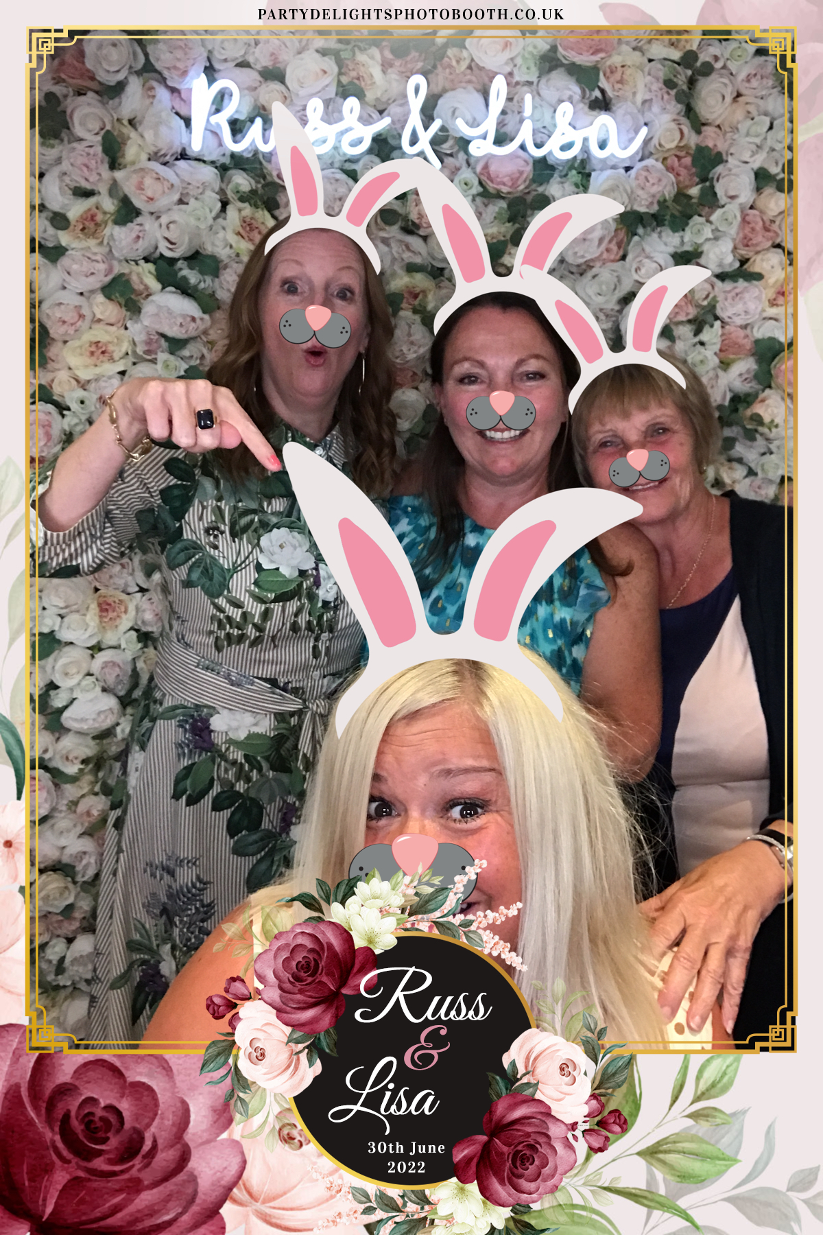 Russ & Lisa's Wedding | View more photos from the event at gallery.partydelightsphotobooth.co.uk/u/PartyDelightsPhotoBooth/Russ-Lisas-Wedding
