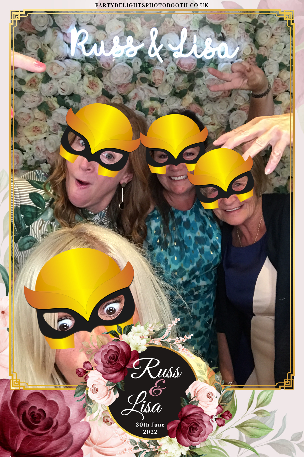 Russ & Lisa's Wedding | View more photos from the event at gallery.partydelightsphotobooth.co.uk/u/PartyDelightsPhotoBooth/Russ-Lisas-Wedding