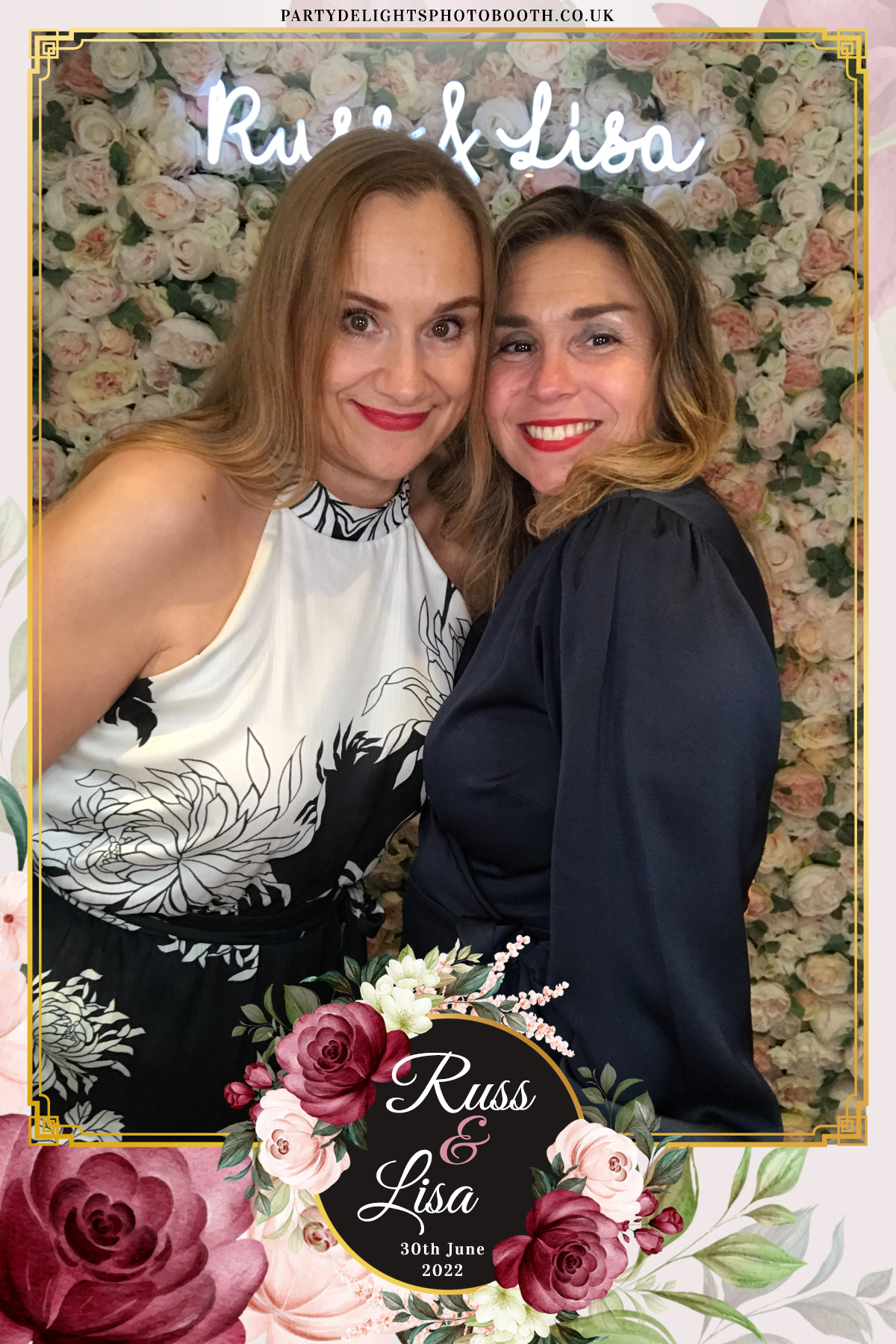 Russ & Lisa's Wedding | View more photos from the event at gallery.partydelightsphotobooth.co.uk/u/PartyDelightsPhotoBooth/Russ-Lisas-Wedding