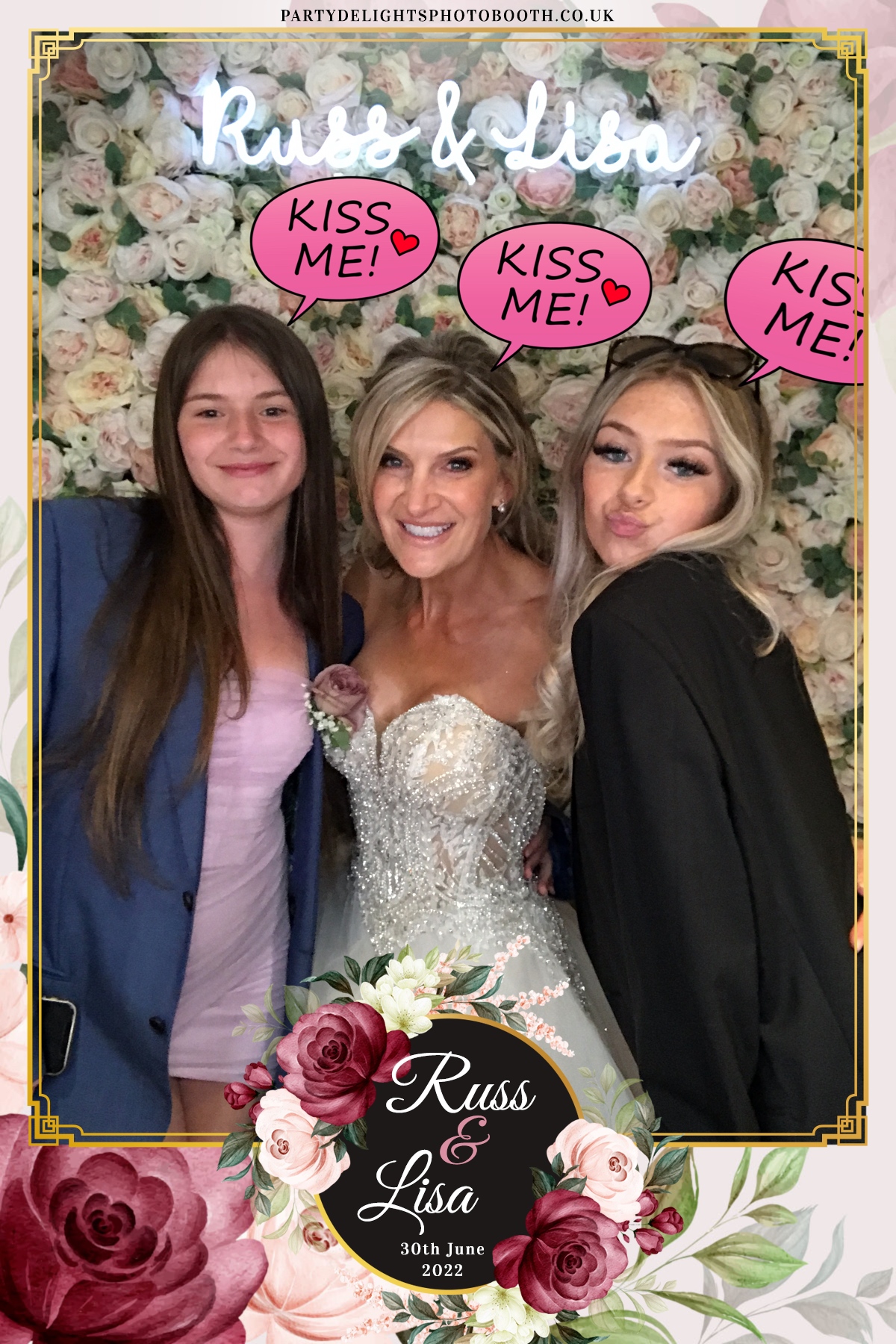 Russ & Lisa's Wedding | View more photos from the event at gallery.partydelightsphotobooth.co.uk/u/PartyDelightsPhotoBooth/Russ-Lisas-Wedding