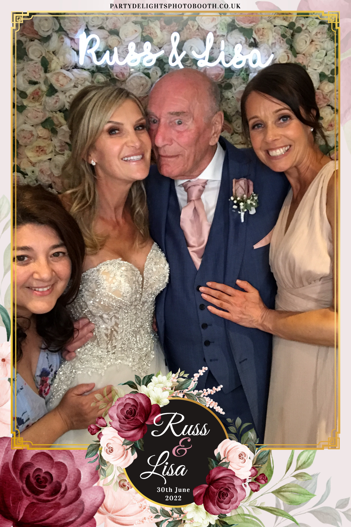Russ & Lisa's Wedding | View more photos from the event at gallery.partydelightsphotobooth.co.uk/u/PartyDelightsPhotoBooth/Russ-Lisas-Wedding