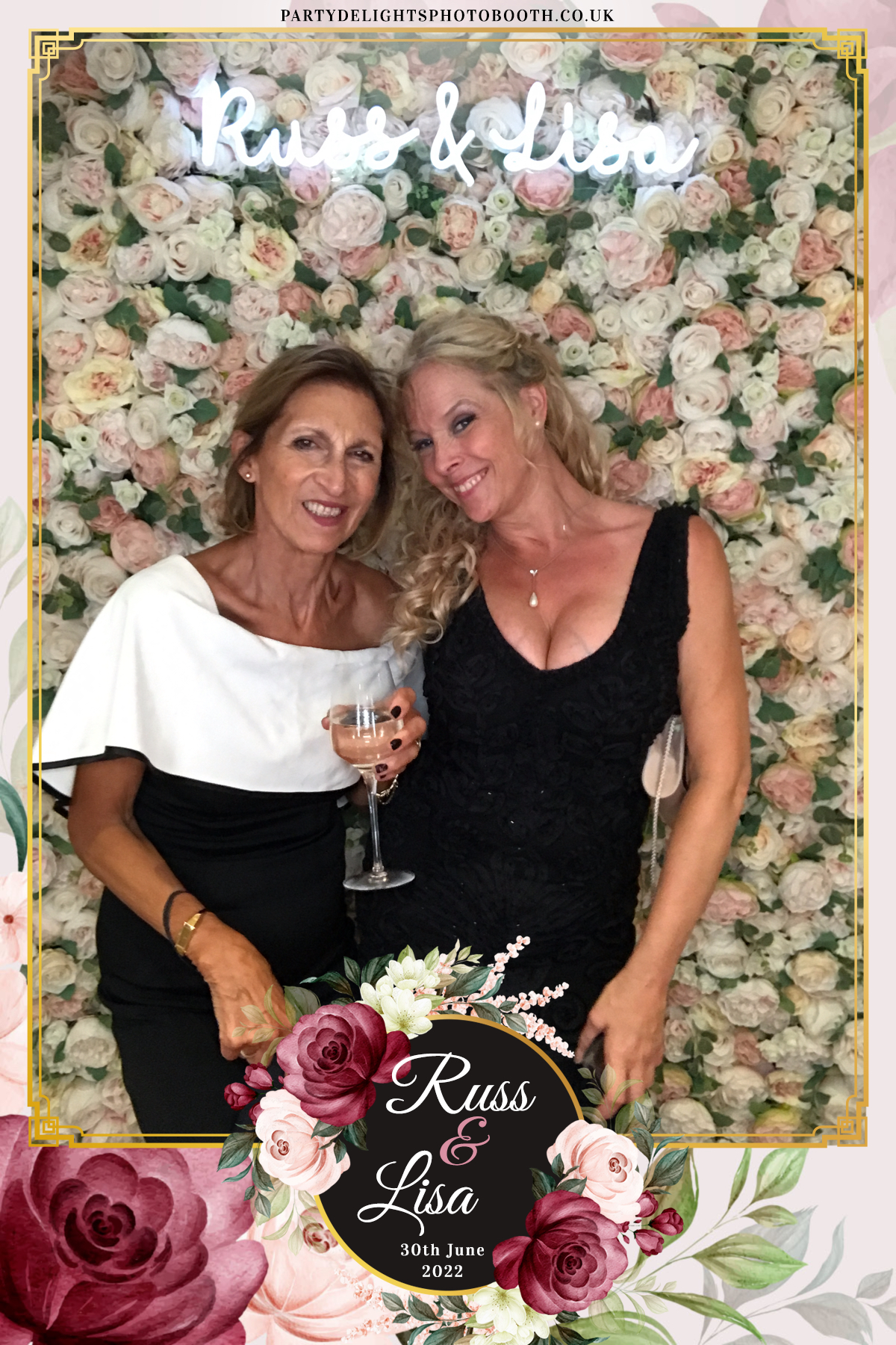 Russ & Lisa's Wedding | View more photos from the event at gallery.partydelightsphotobooth.co.uk/u/PartyDelightsPhotoBooth/Russ-Lisas-Wedding