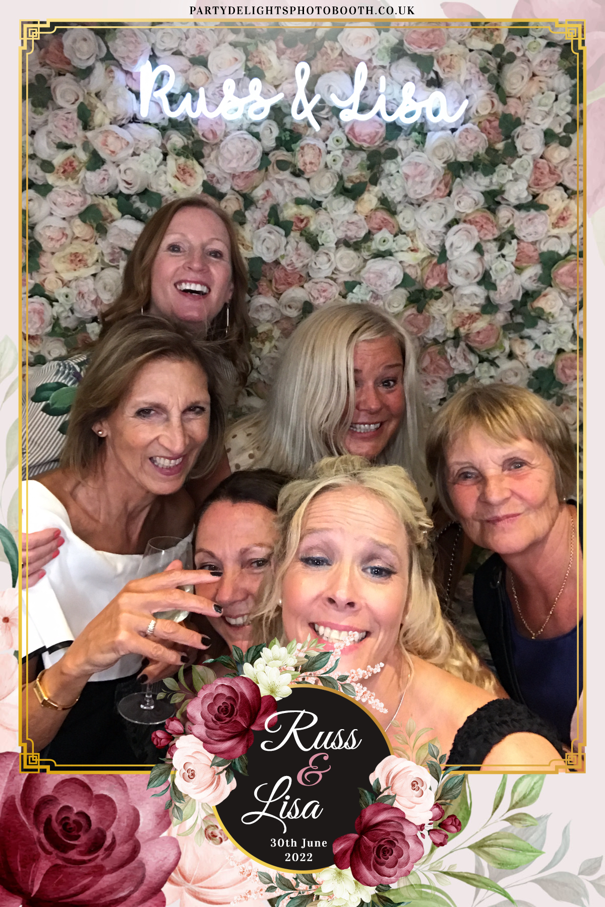Russ & Lisa's Wedding | View more photos from the event at gallery.partydelightsphotobooth.co.uk/u/PartyDelightsPhotoBooth/Russ-Lisas-Wedding