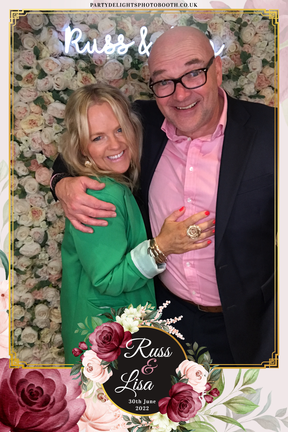 Russ & Lisa's Wedding | View more photos from the event at gallery.partydelightsphotobooth.co.uk/u/PartyDelightsPhotoBooth/Russ-Lisas-Wedding