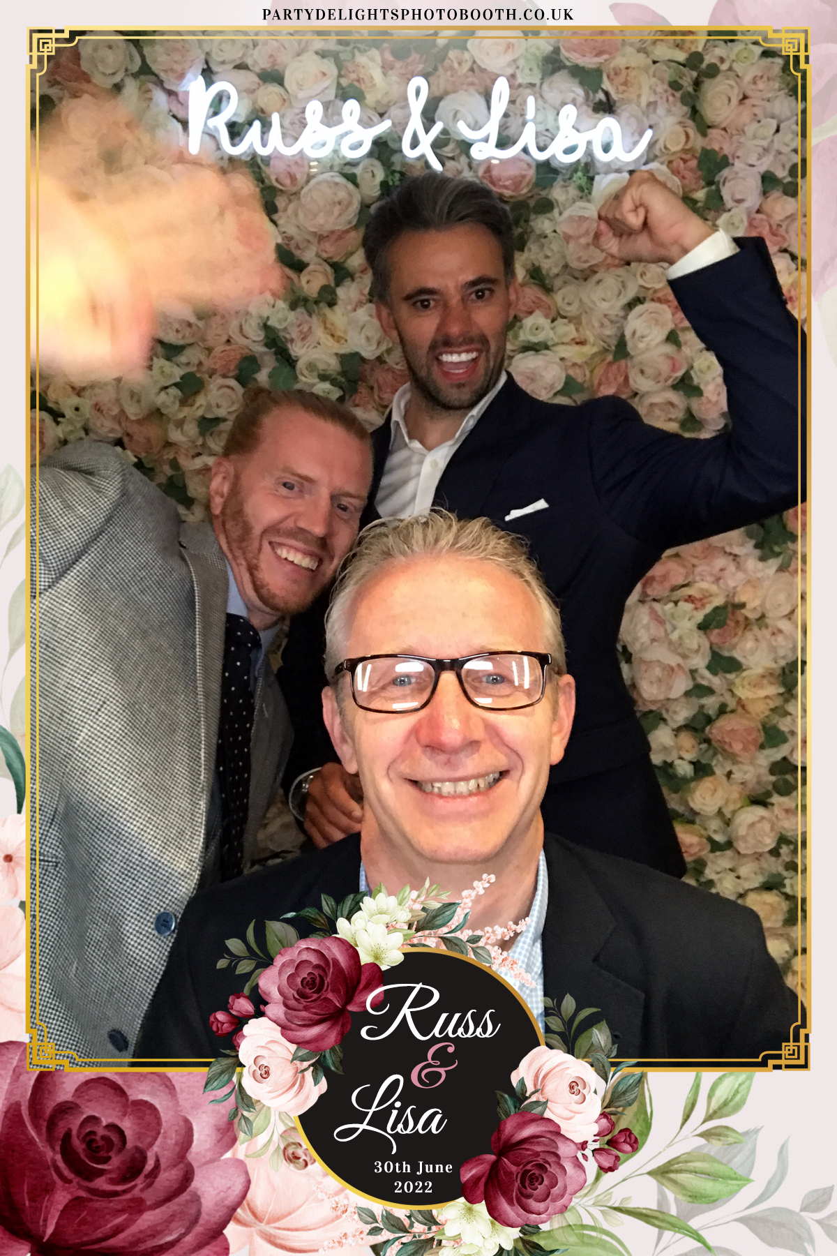 Russ & Lisa's Wedding | View more photos from the event at gallery.partydelightsphotobooth.co.uk/u/PartyDelightsPhotoBooth/Russ-Lisas-Wedding