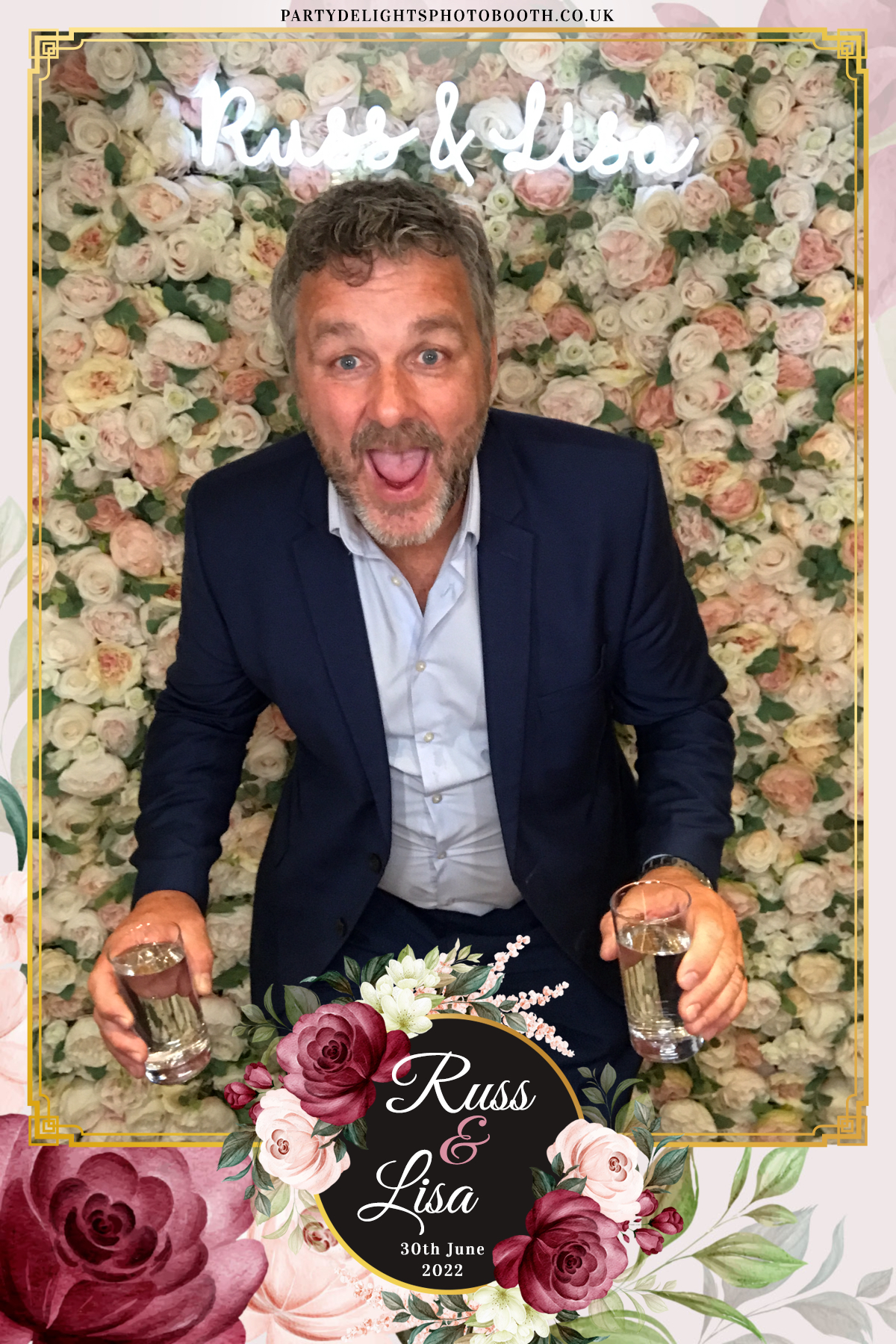 Russ & Lisa's Wedding | View more photos from the event at gallery.partydelightsphotobooth.co.uk/u/PartyDelightsPhotoBooth/Russ-Lisas-Wedding