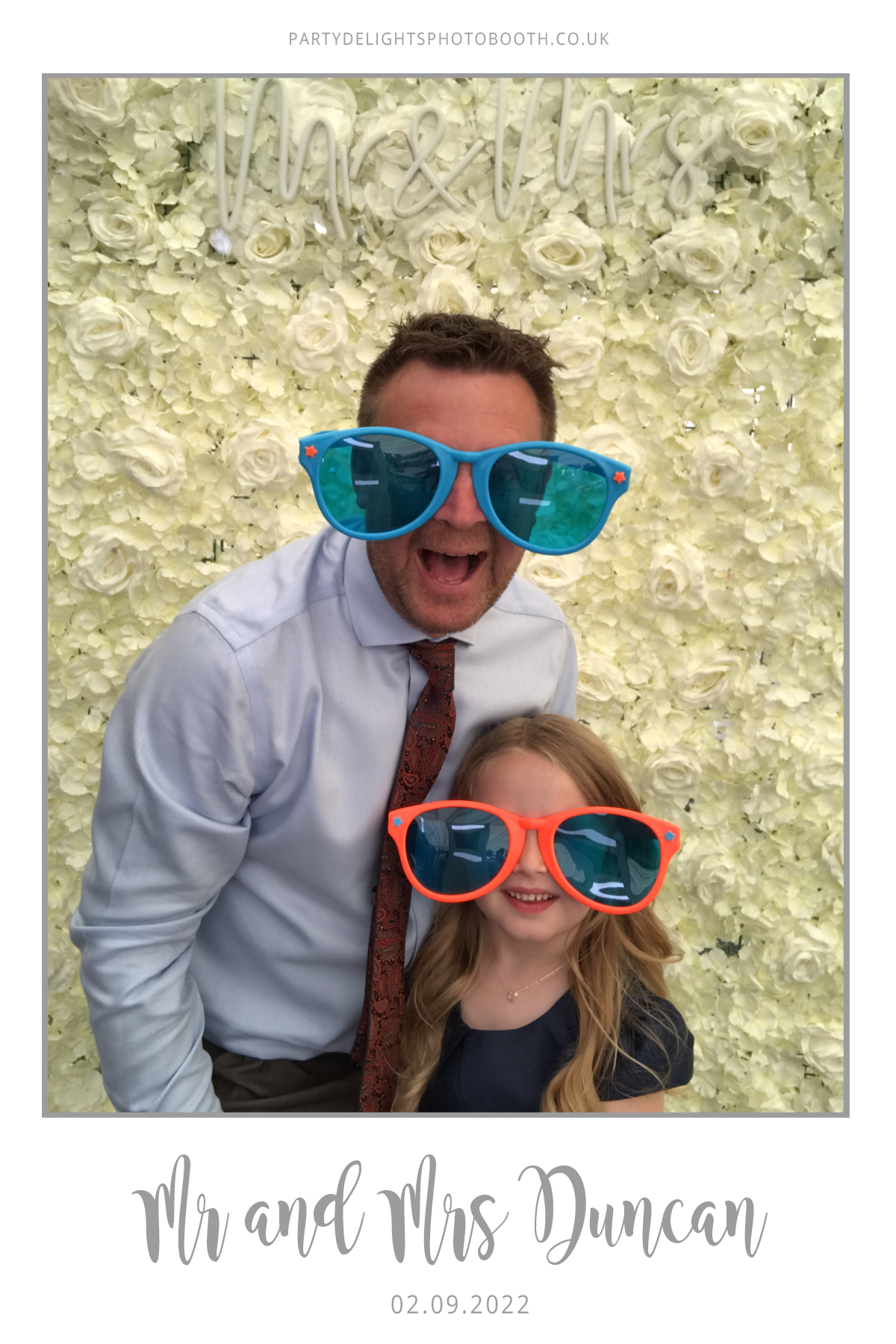 Ryan and Yasmin's Wedding | View more photos from the event at gallery.partydelightsphotobooth.co.uk/u/PartyDelightsPhotoBooth/Ryan-and-Yasmins-Wedding