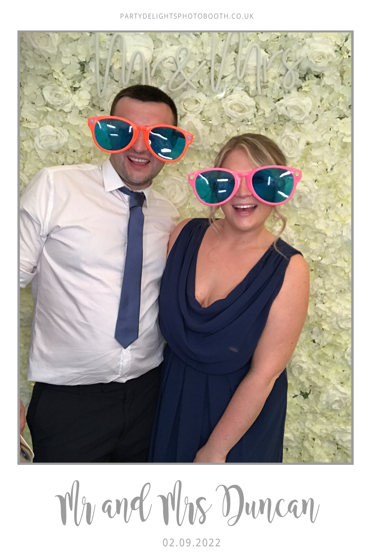 Ryan and Yasmin's Wedding | View more photos from the event at gallery.partydelightsphotobooth.co.uk/u/PartyDelightsPhotoBooth/Ryan-and-Yasmins-Wedding