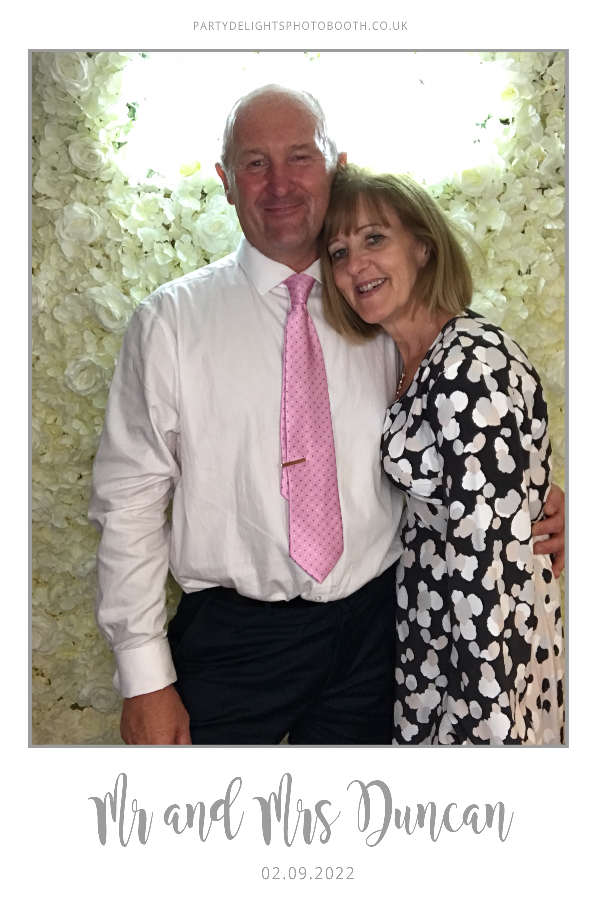 Ryan and Yasmin's Wedding | View more photos from the event at gallery.partydelightsphotobooth.co.uk/u/PartyDelightsPhotoBooth/Ryan-and-Yasmins-Wedding