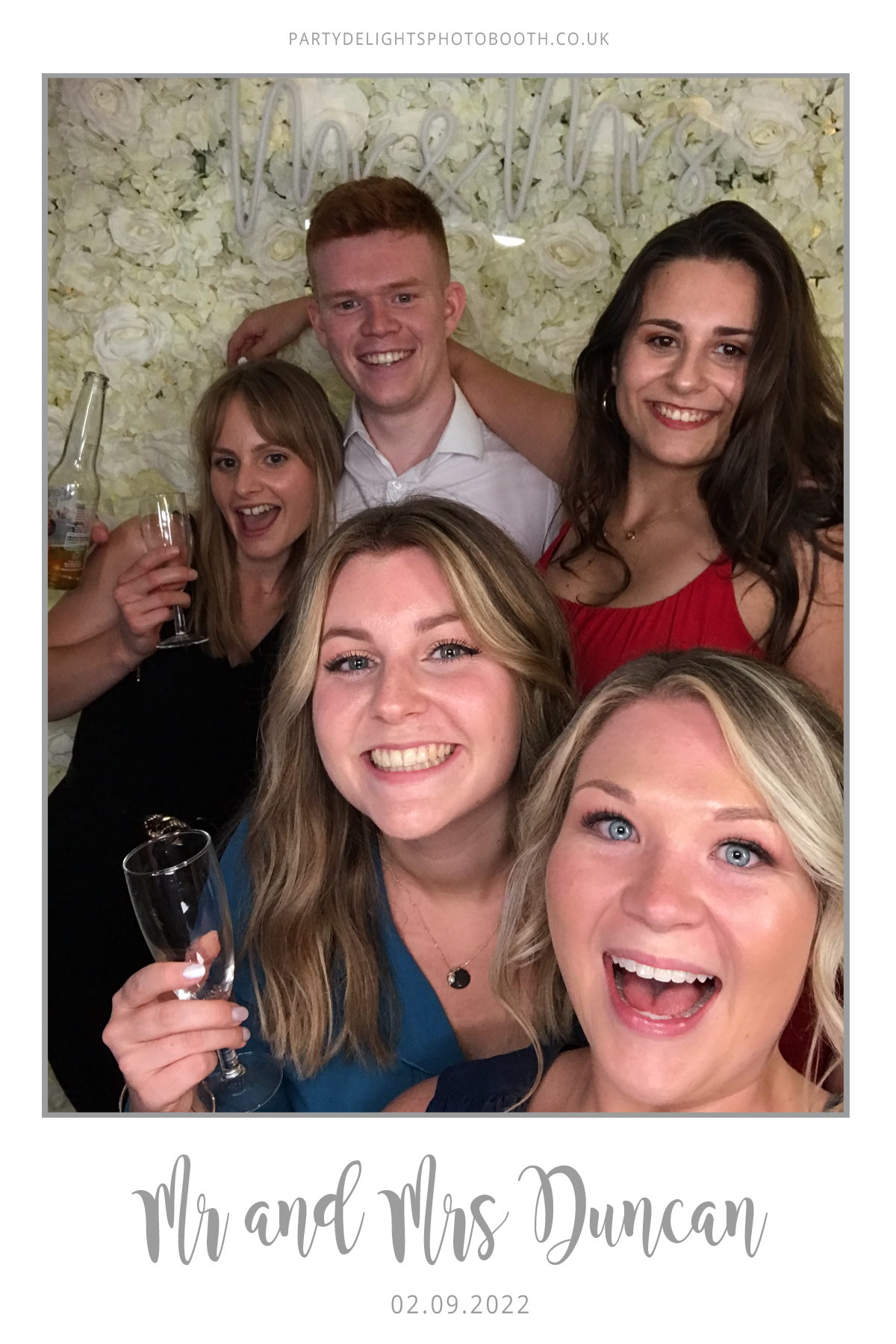 Ryan and Yasmin's Wedding | View more photos from the event at gallery.partydelightsphotobooth.co.uk/u/PartyDelightsPhotoBooth/Ryan-and-Yasmins-Wedding