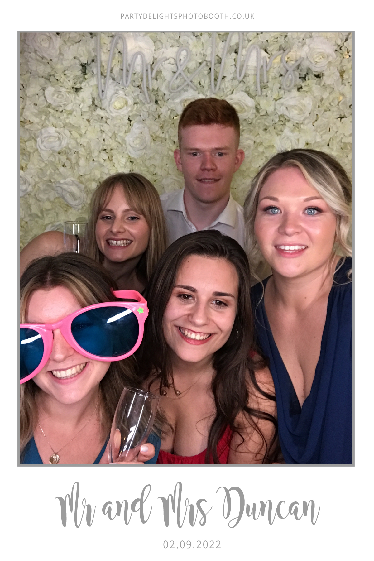 Ryan and Yasmin's Wedding | View more photos from the event at gallery.partydelightsphotobooth.co.uk/u/PartyDelightsPhotoBooth/Ryan-and-Yasmins-Wedding