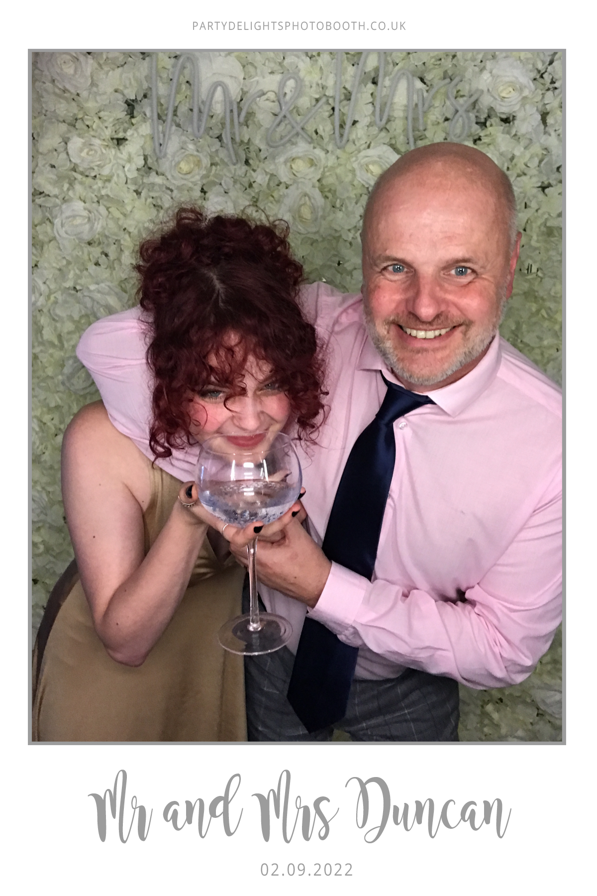 Ryan and Yasmin's Wedding | View more photos from the event at gallery.partydelightsphotobooth.co.uk/u/PartyDelightsPhotoBooth/Ryan-and-Yasmins-Wedding