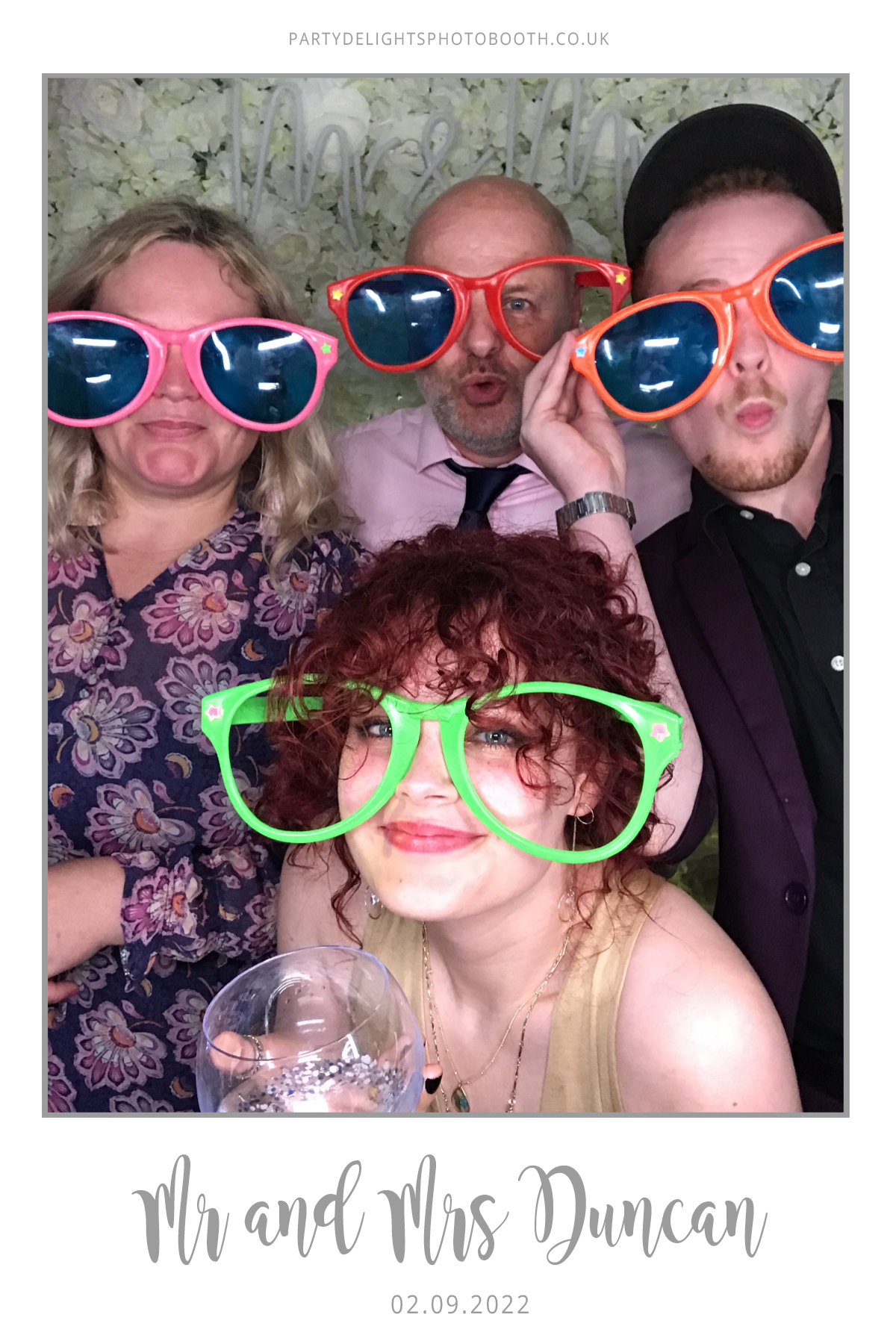 Ryan and Yasmin's Wedding | View more photos from the event at gallery.partydelightsphotobooth.co.uk/u/PartyDelightsPhotoBooth/Ryan-and-Yasmins-Wedding