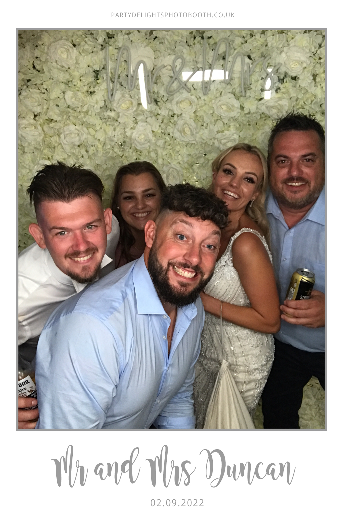 Ryan and Yasmin's Wedding | View more photos from the event at gallery.partydelightsphotobooth.co.uk/u/PartyDelightsPhotoBooth/Ryan-and-Yasmins-Wedding