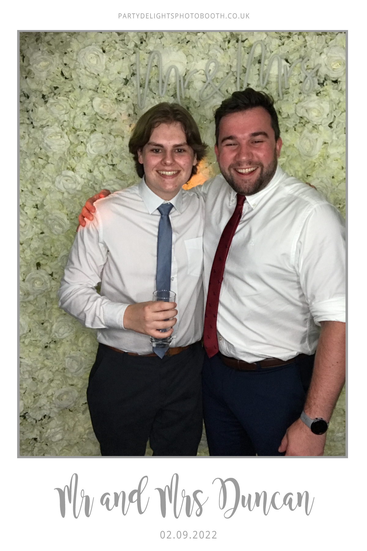 Ryan and Yasmin's Wedding | View more photos from the event at gallery.partydelightsphotobooth.co.uk/u/PartyDelightsPhotoBooth/Ryan-and-Yasmins-Wedding