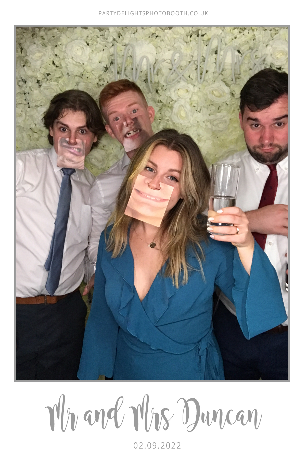Ryan and Yasmin's Wedding | View more photos from the event at gallery.partydelightsphotobooth.co.uk/u/PartyDelightsPhotoBooth/Ryan-and-Yasmins-Wedding