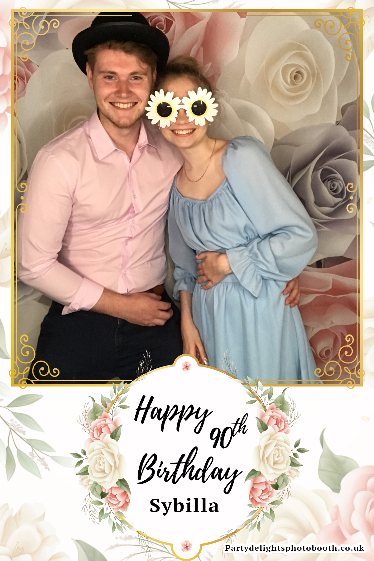 Sybilla’s 90th Birthday | View more photos from the event at gallery.partydelightsphotobooth.co.uk/u/PartyDelightsPhotoBooth/Sybilla’s-90th-Birthday