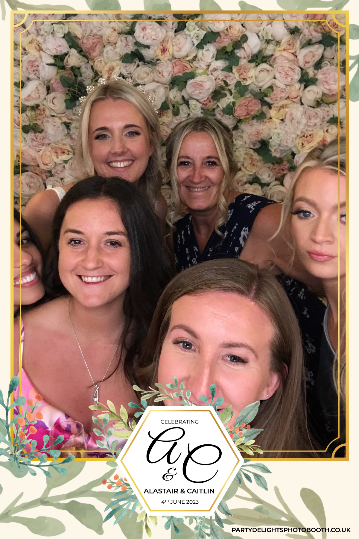 Caitlin & Al’s Wedding | View more photos from the event at gallery.partydelightsphotobooth.co.uk/u/PartyDelightsPhotoBooth/Caitlin-Al’s-Wedding