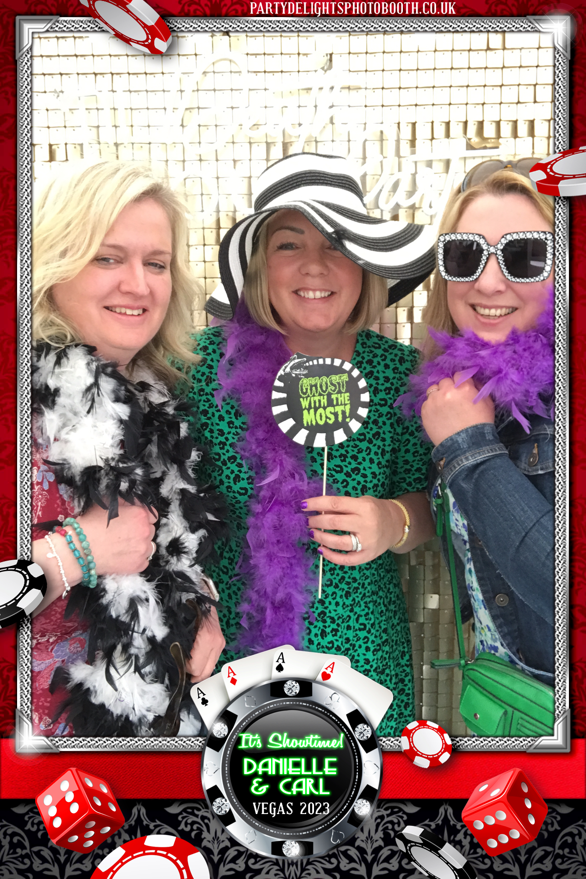 Danielle & Carl - Vegas 2023 | View more photos from the event at gallery.partydelightsphotobooth.co.uk/u/PartyDelightsPhotoBooth/Danielle-Carl-Vegas-2023