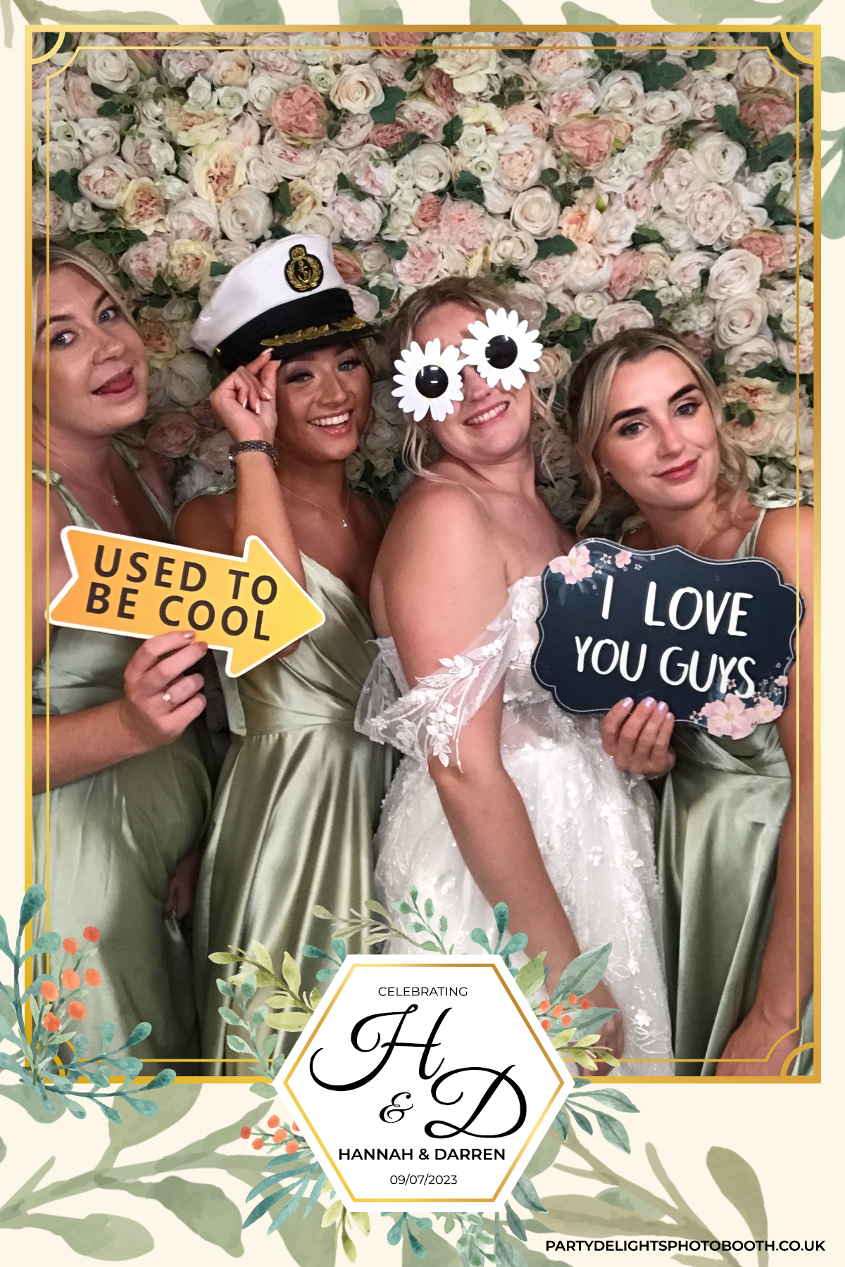 Darren and Hannah’s Wedding | View more photos from the event at gallery.partydelightsphotobooth.co.uk/u/PartyDelightsPhotoBooth/Darren-and-Hannah’s-Wedding