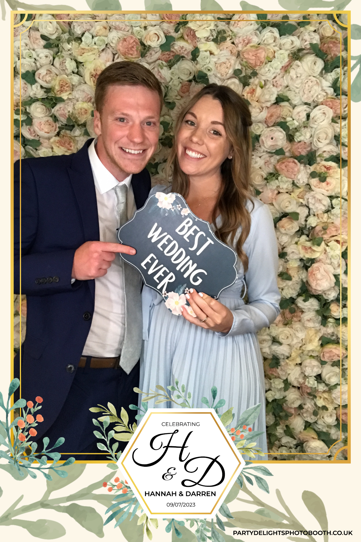 Darren and Hannah’s Wedding | View more photos from the event at gallery.partydelightsphotobooth.co.uk/u/PartyDelightsPhotoBooth/Darren-and-Hannah’s-Wedding